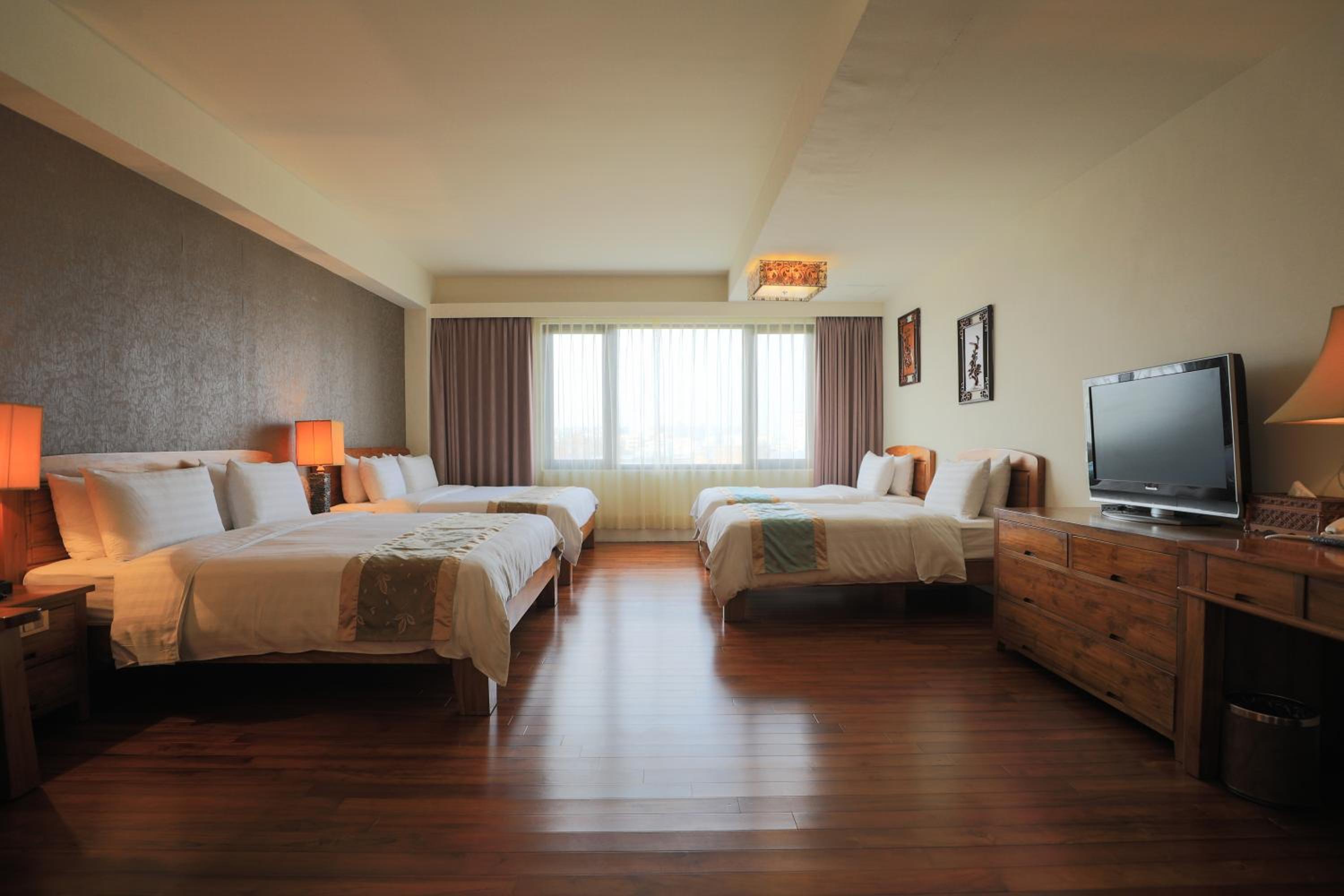 Yentai Hotel