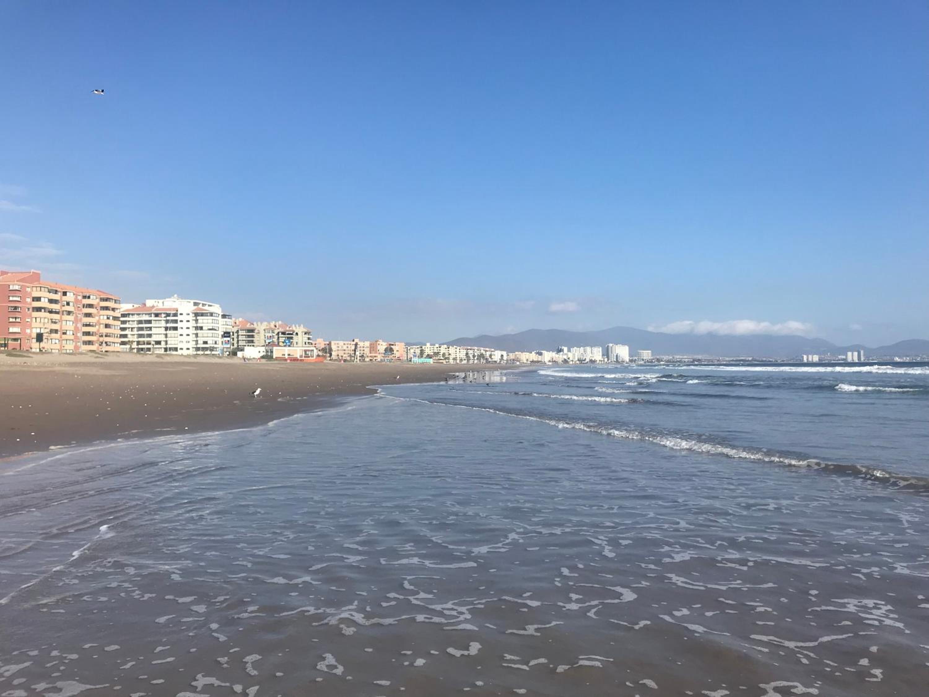 La Choza VIP Turquesa en La Serena, frente al mar