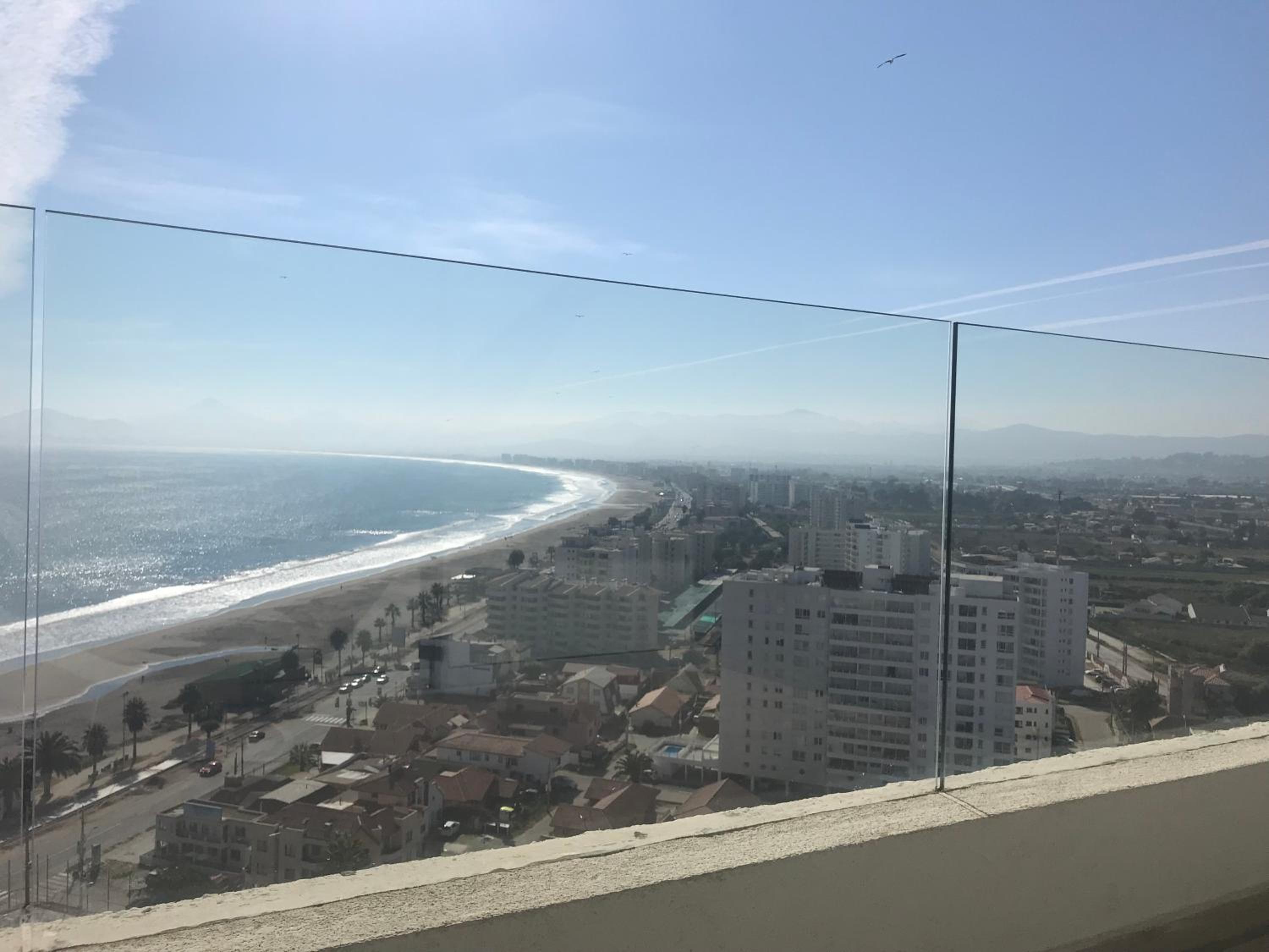 La Choza VIP Turquesa en La Serena, frente al mar