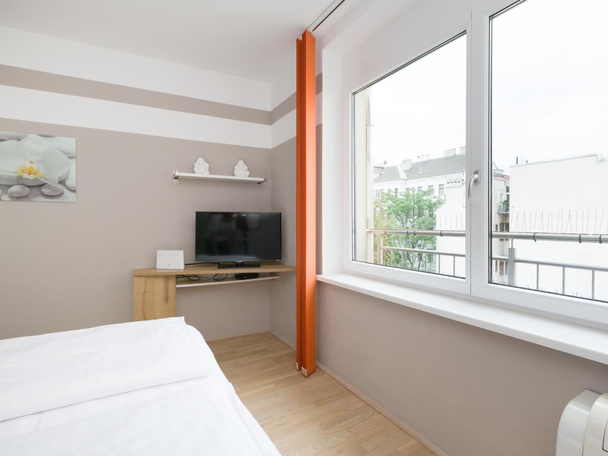 Christian Apartments Oper - contactless check in