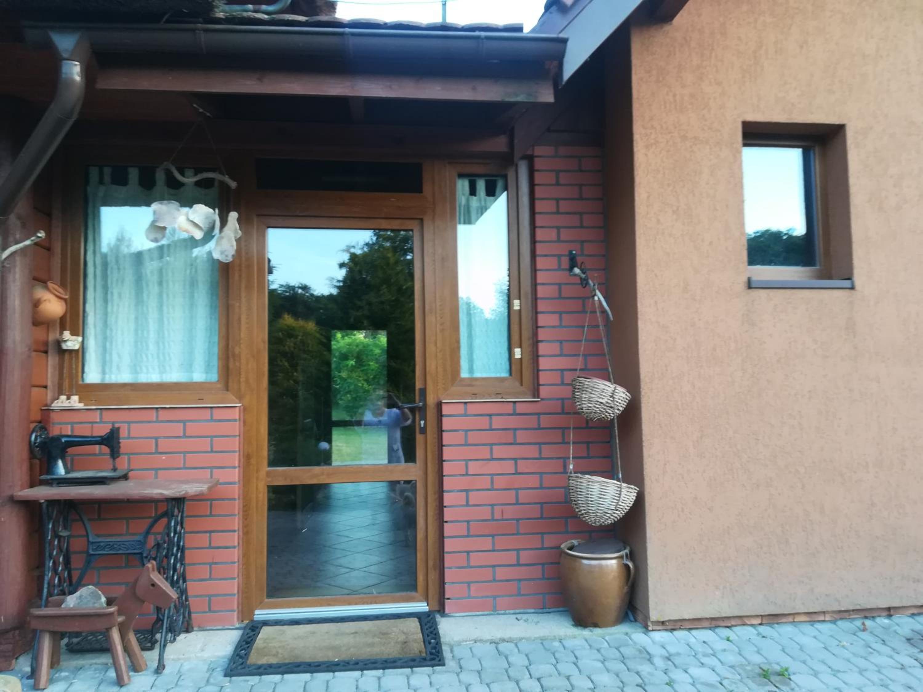 Photo 53