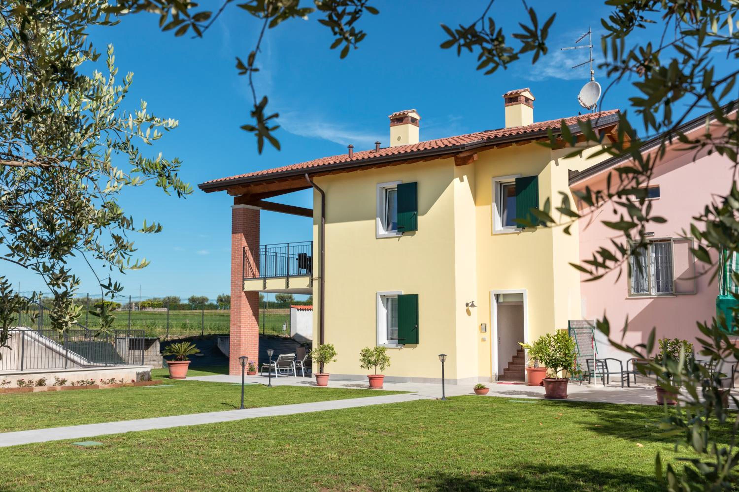 Apartments Giuliana view 4