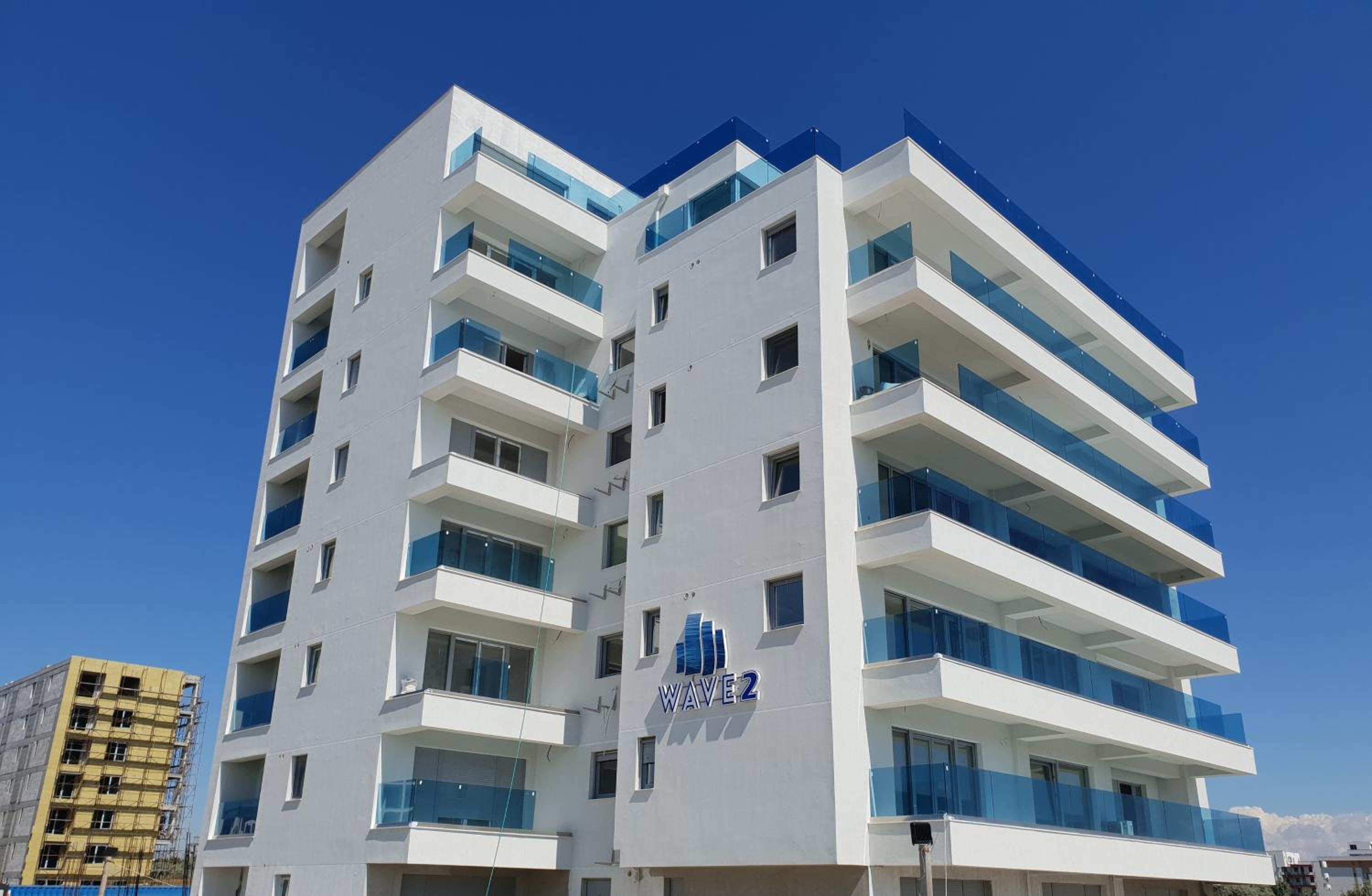 WAVE 2 Promenada Apartments view 2