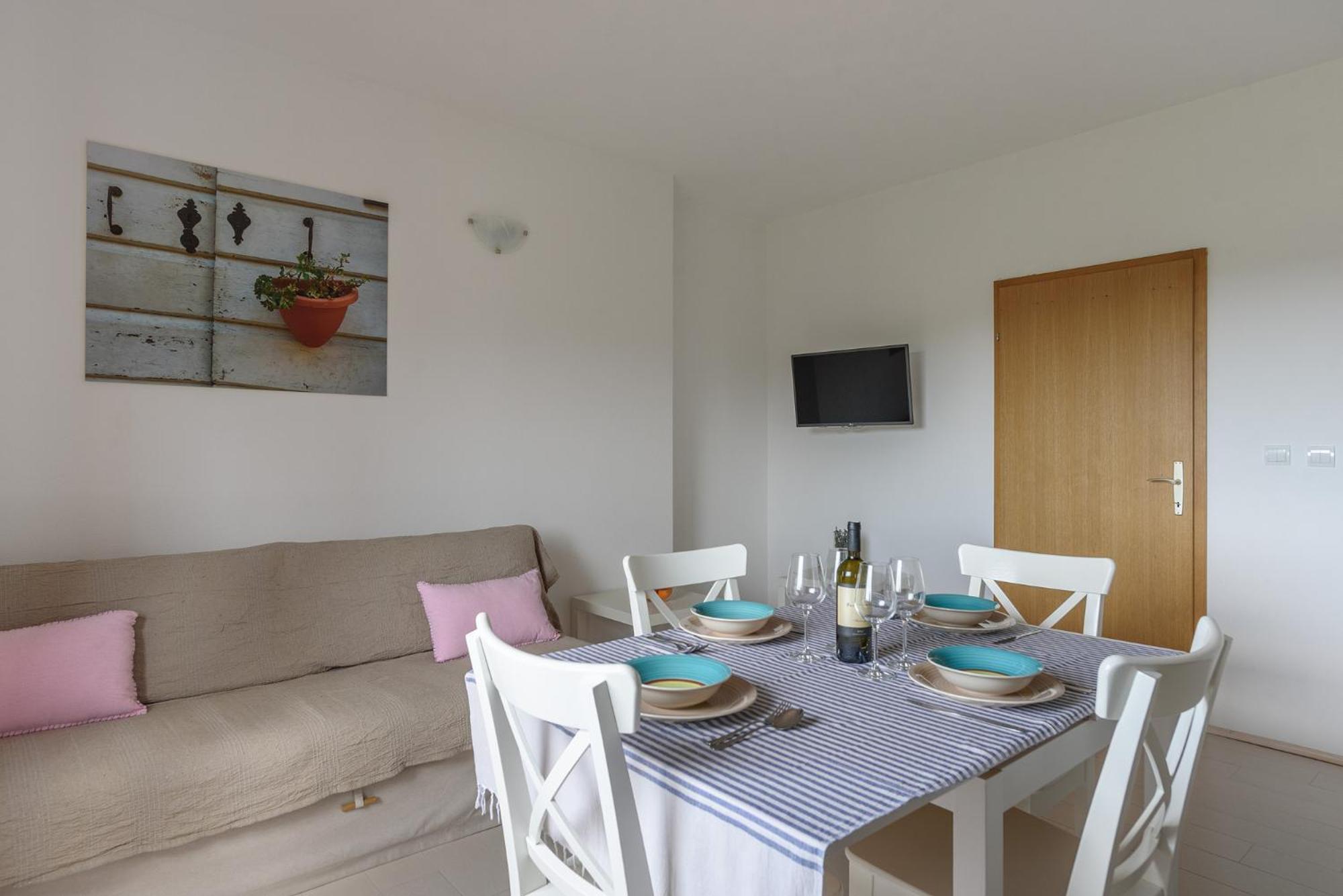 Apartments Terrarossa