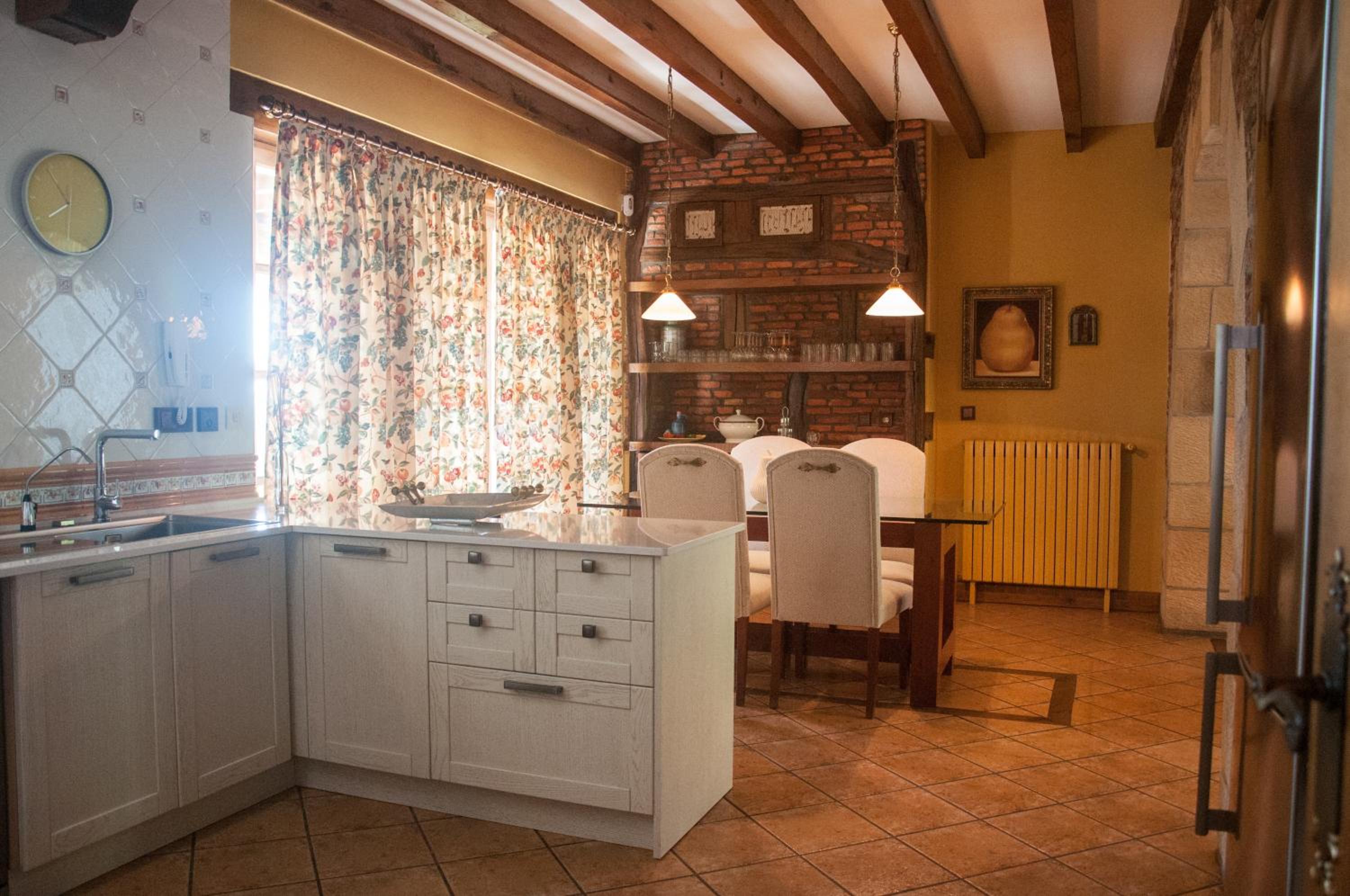 Luxury Villa Esmeralda