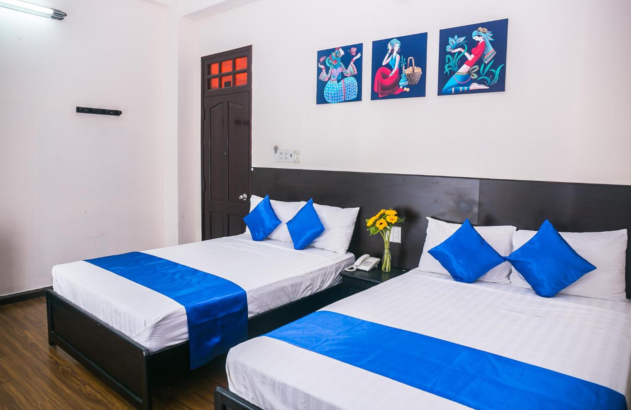 Blue Star Hotel