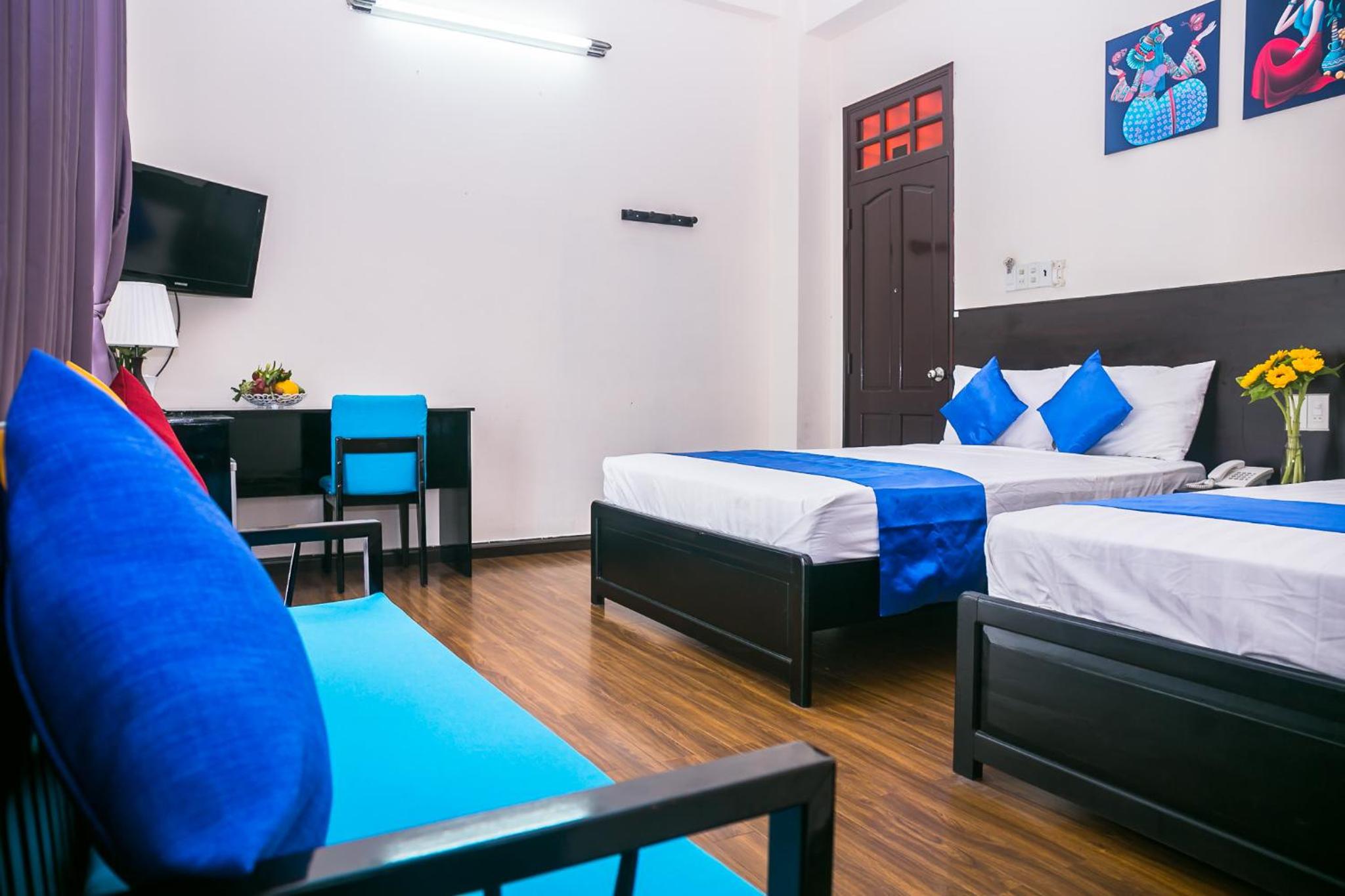 Blue Star Hotel