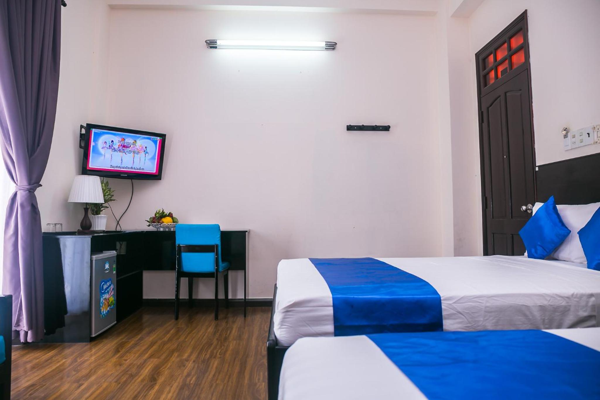 Blue Star Hotel