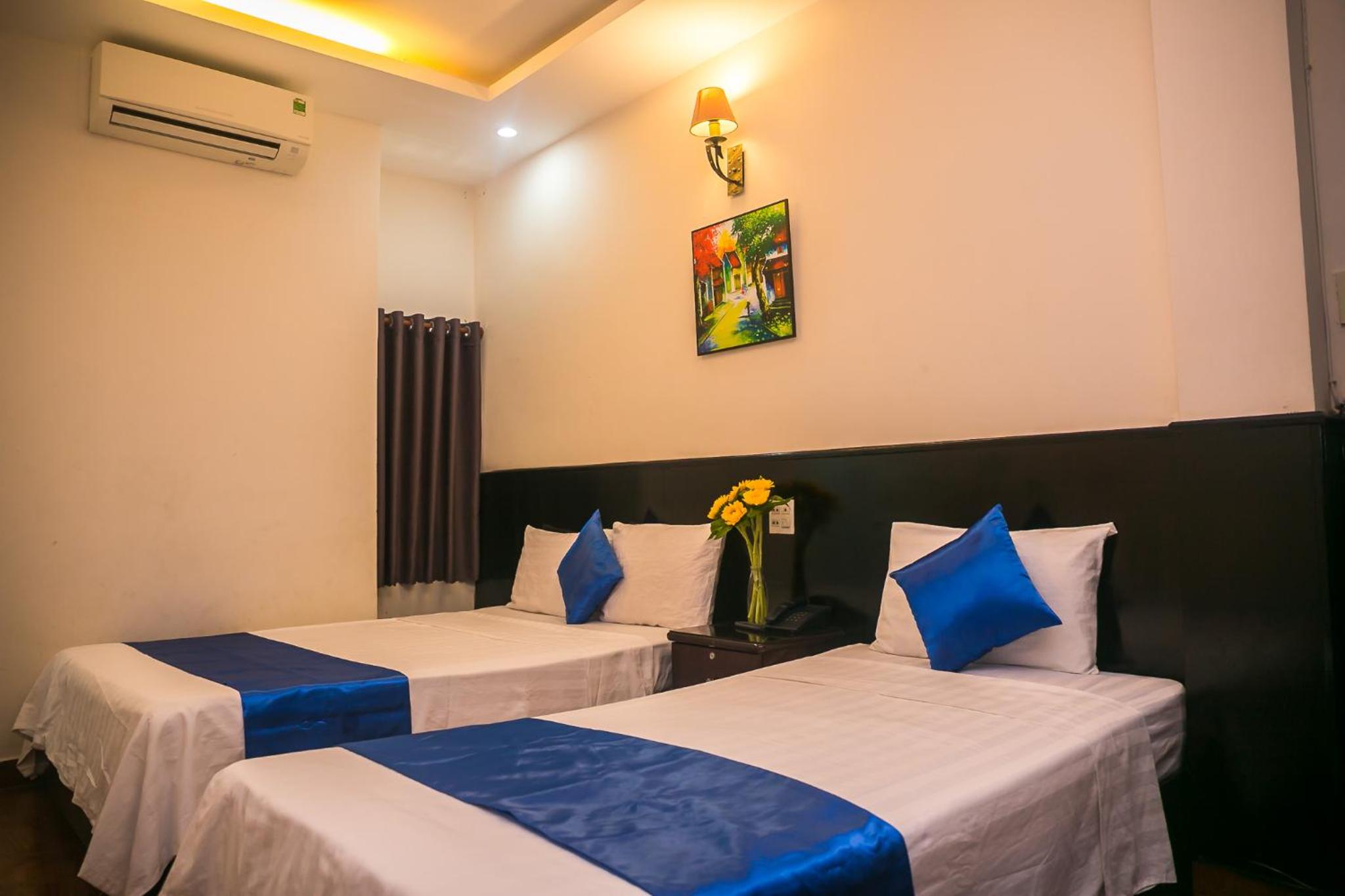 Blue Star Hotel