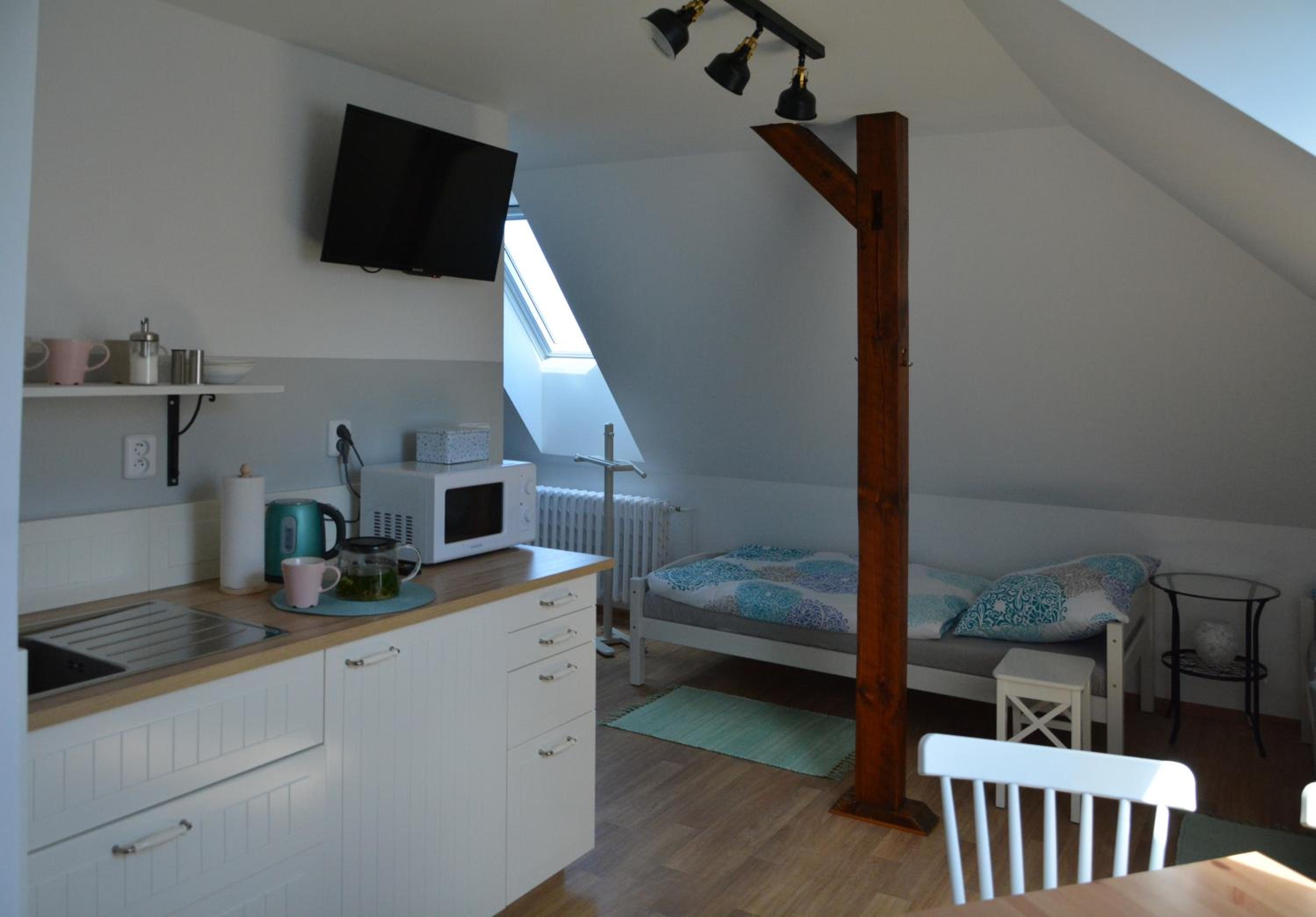 Apartmány U Václava - 7 minut od letiště Václava Havla - parkování zdarma