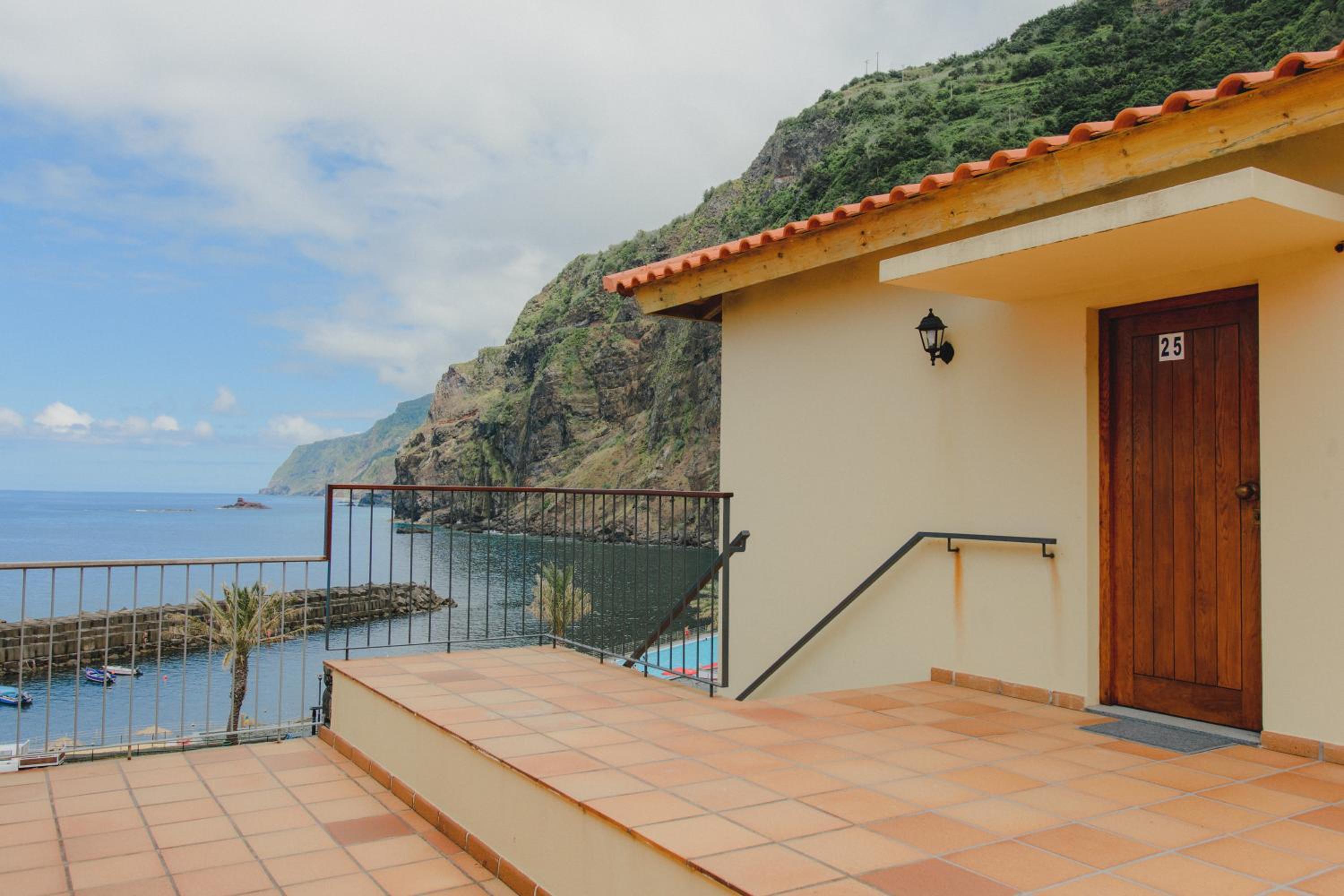 Hotel Sunrise House - Image 1