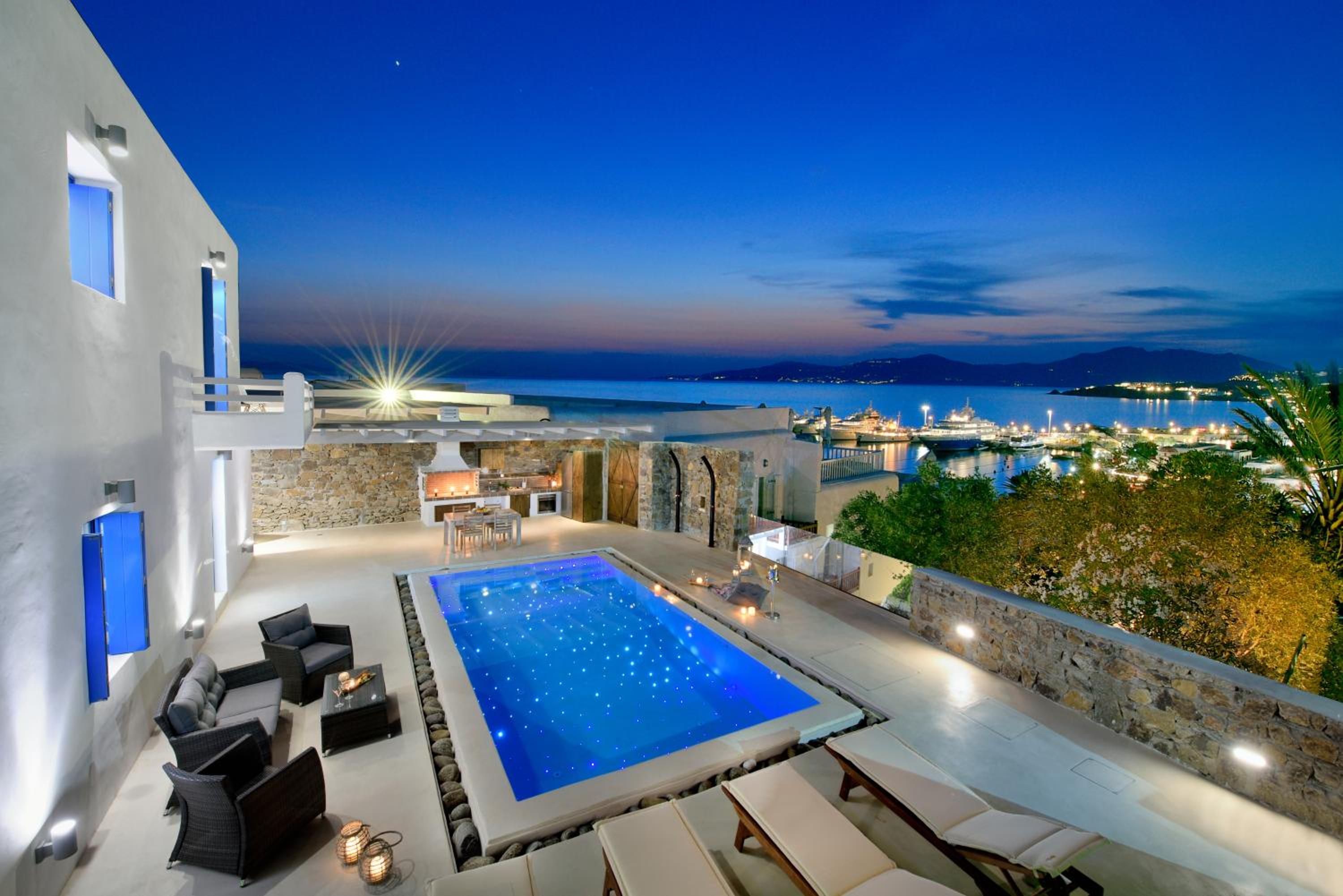 Elegant Mykonos view 4