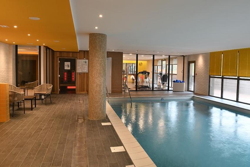 indoor pool