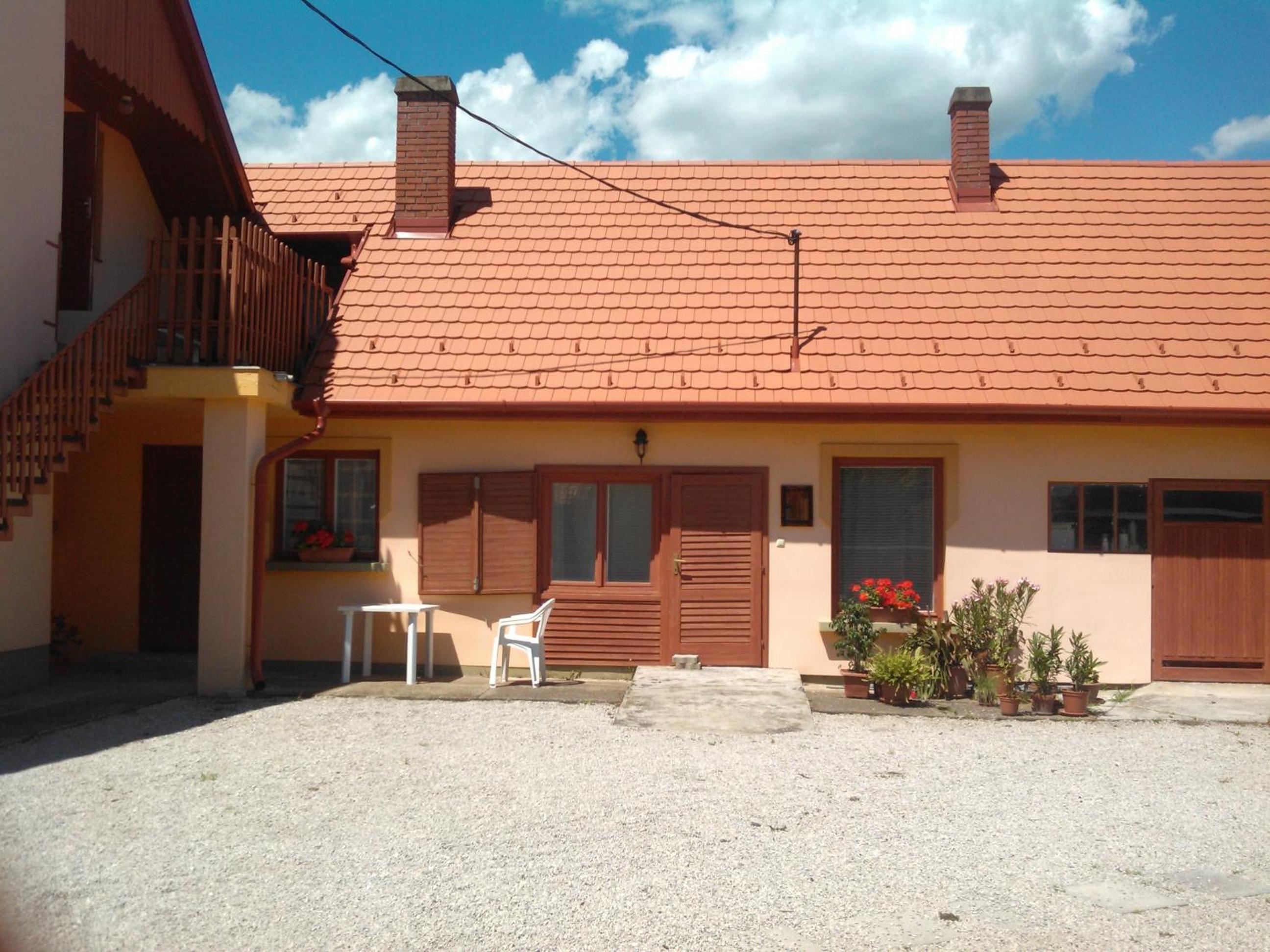 Barbara Apartmanház view 4