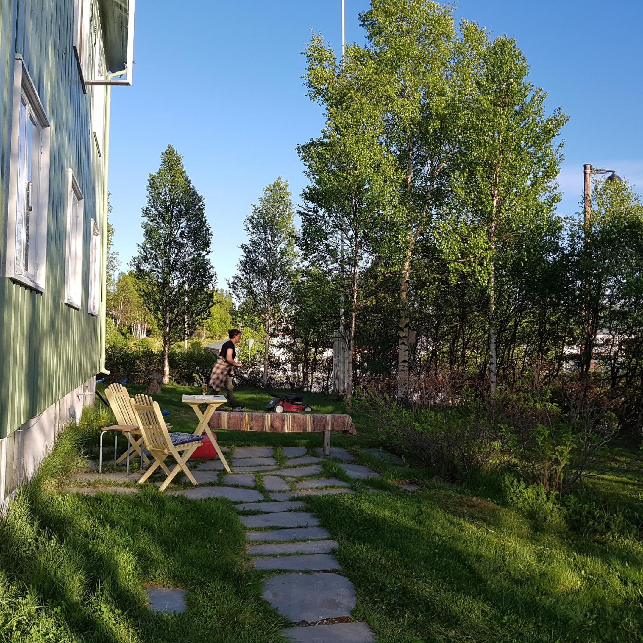 Photo 12