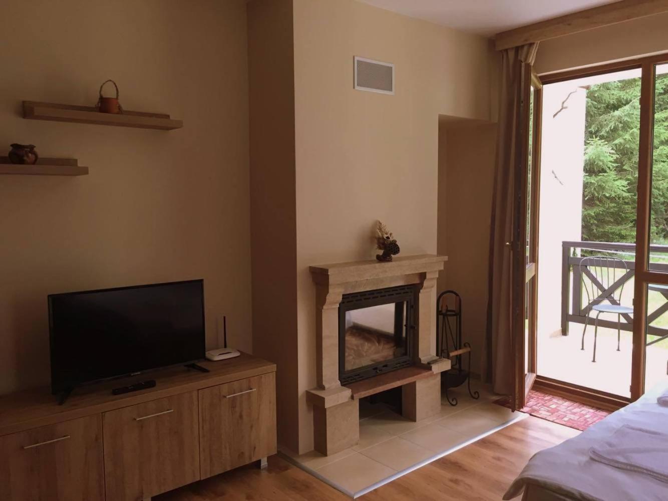 Northstar Ski Apartment in Mountain Lake Hotel view 4