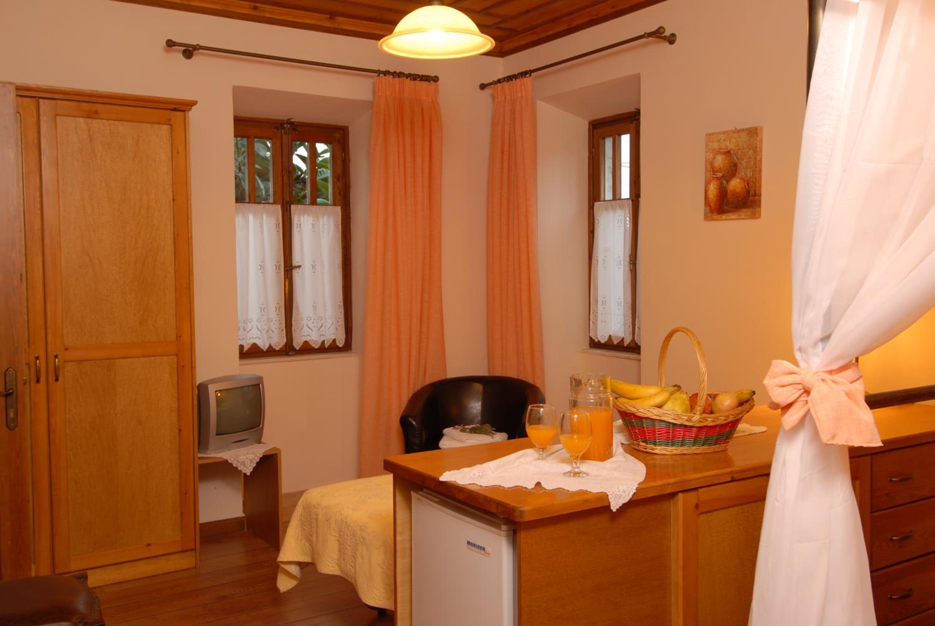 Photo 42