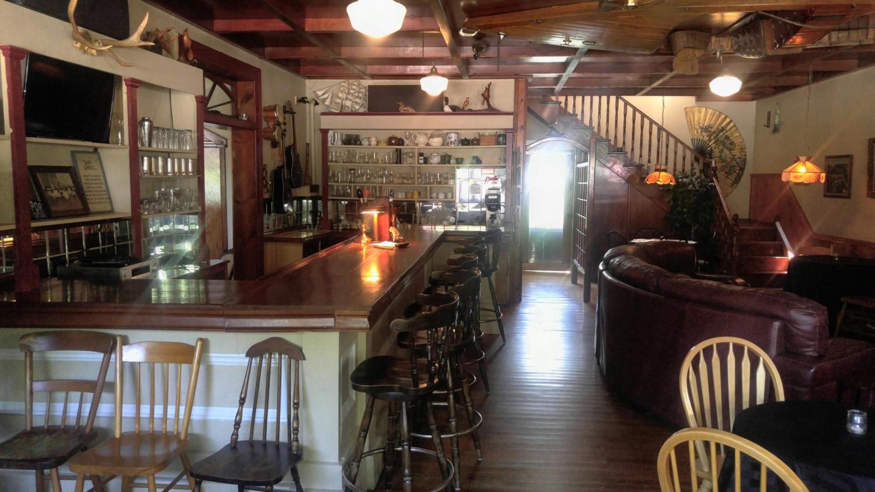 Port Albert Inn