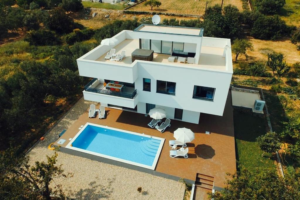 Villa Diana view 3