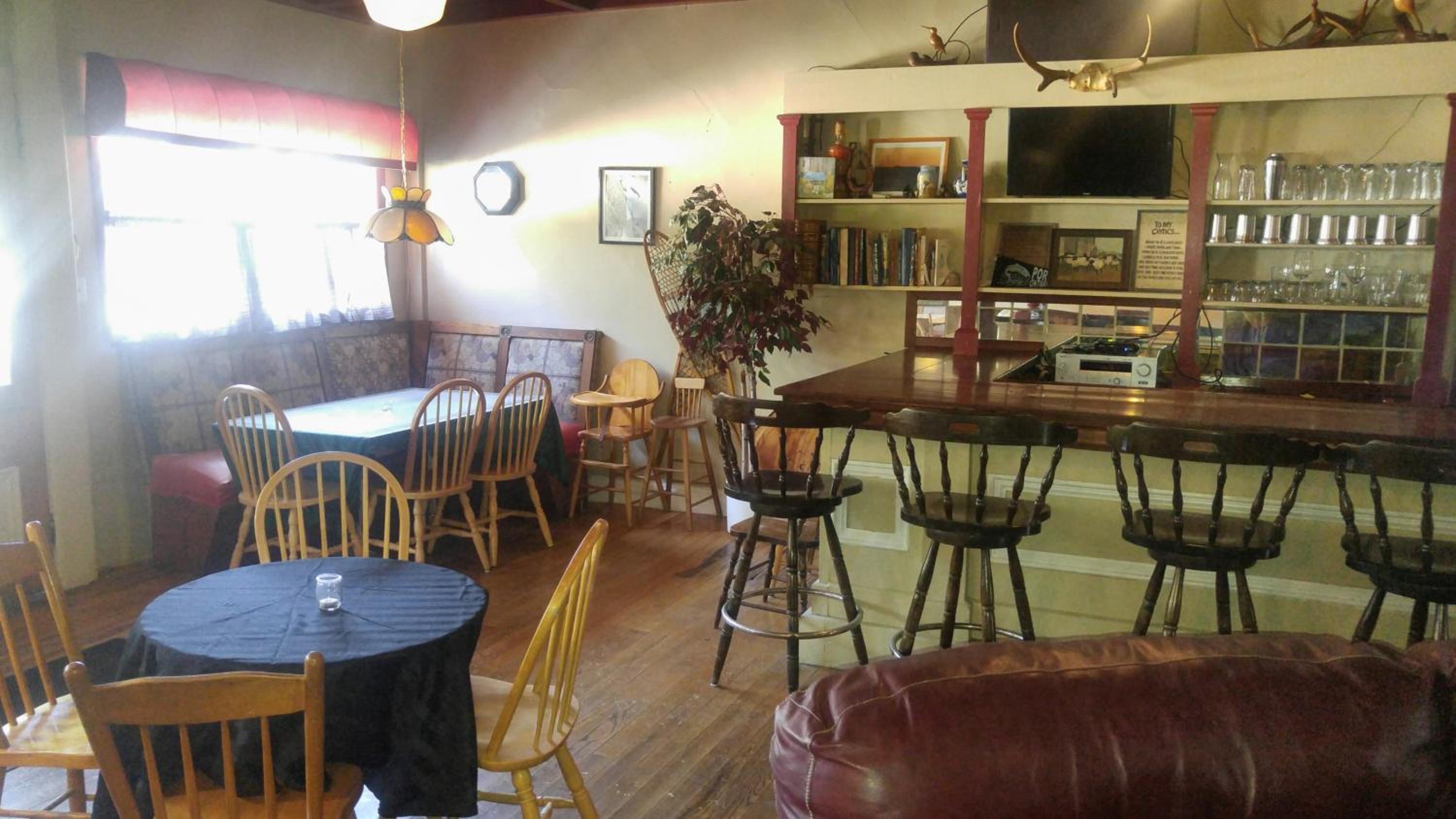 Port Albert Inn