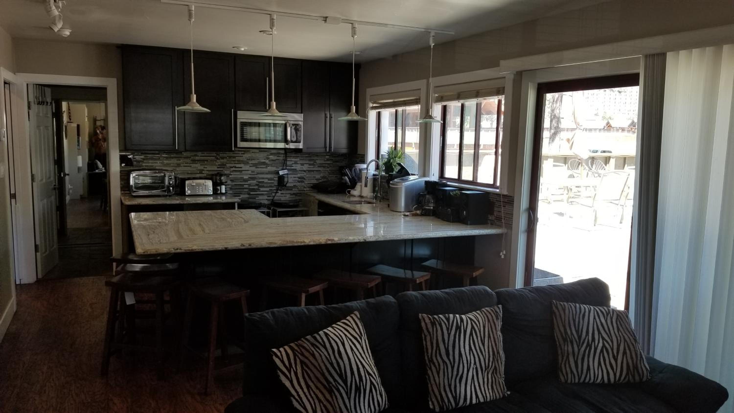 Gondola Lodge with 5-dollar Beach Voucher