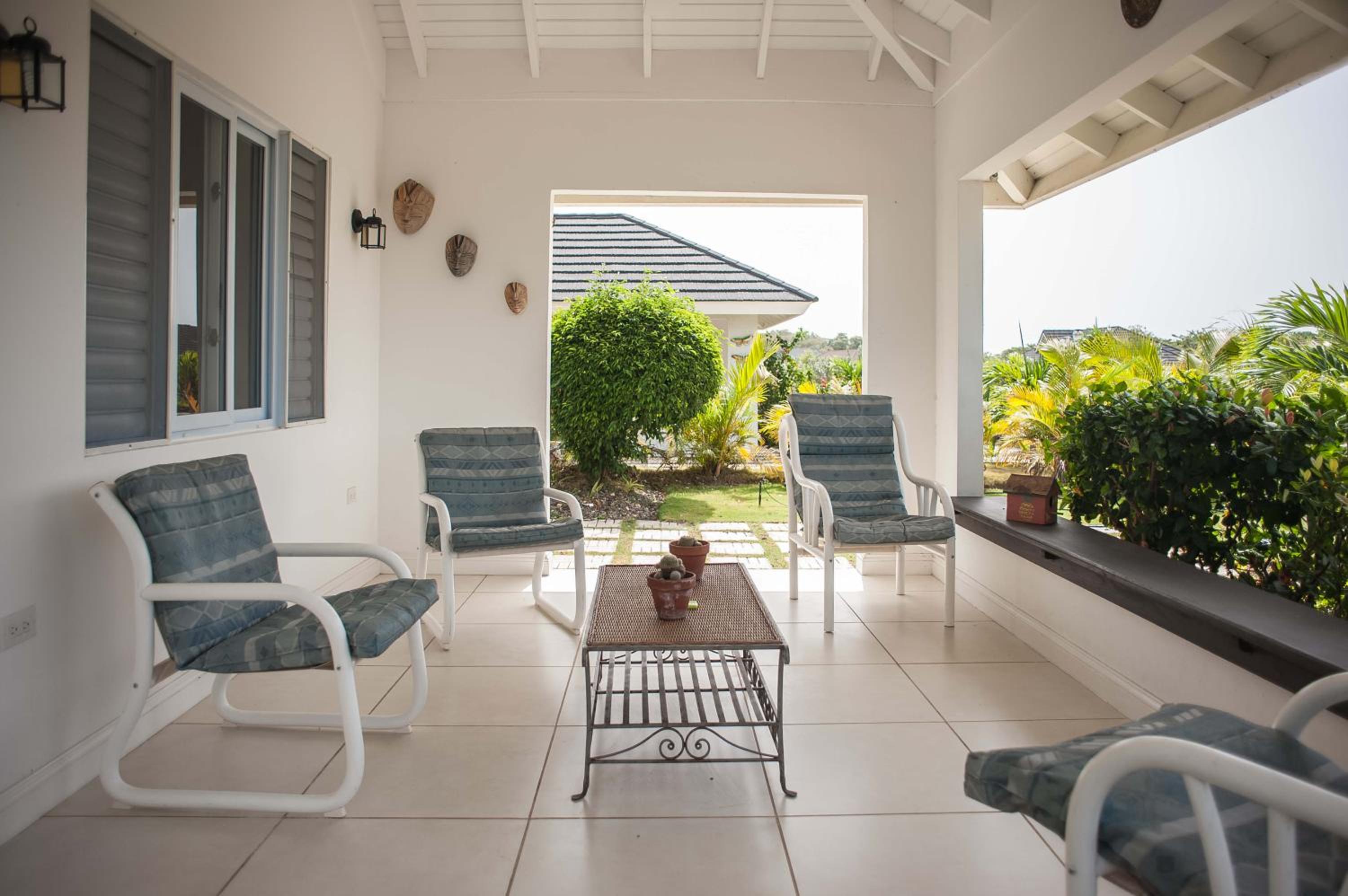 Jamaica Shades @ Cool Shades view 3