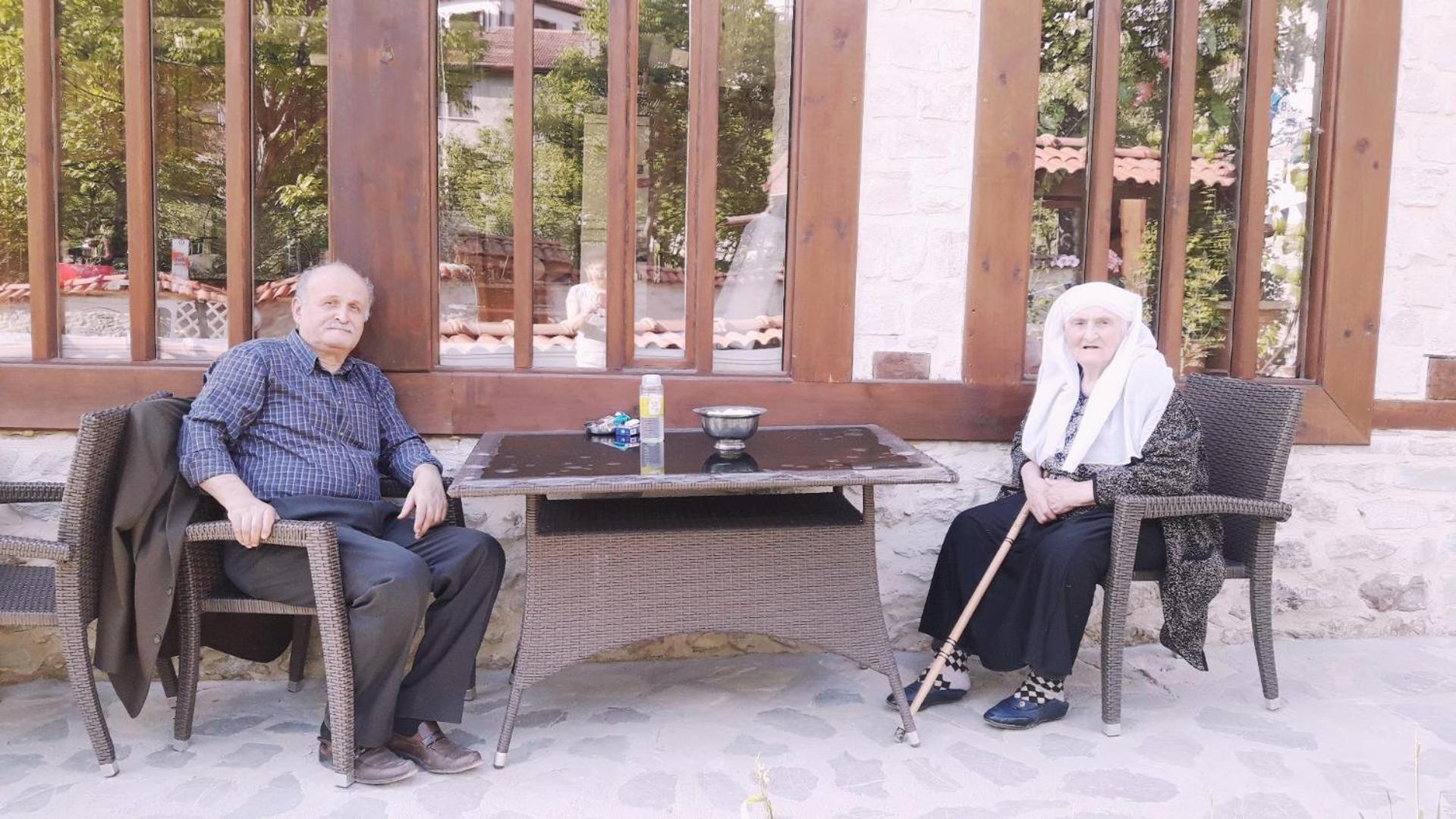 Çamlıca Konak Çarsı view 3