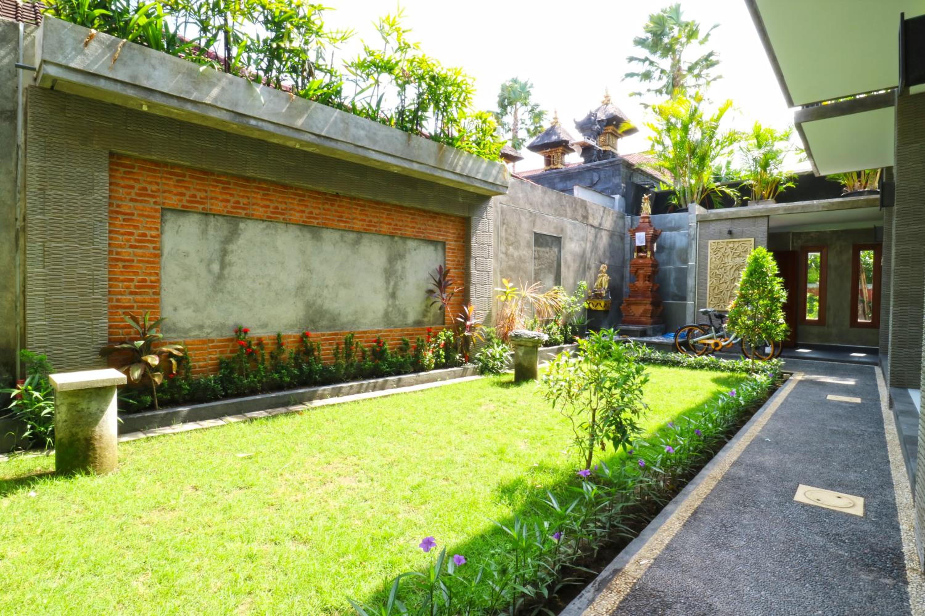 Gempita House Legian Bali