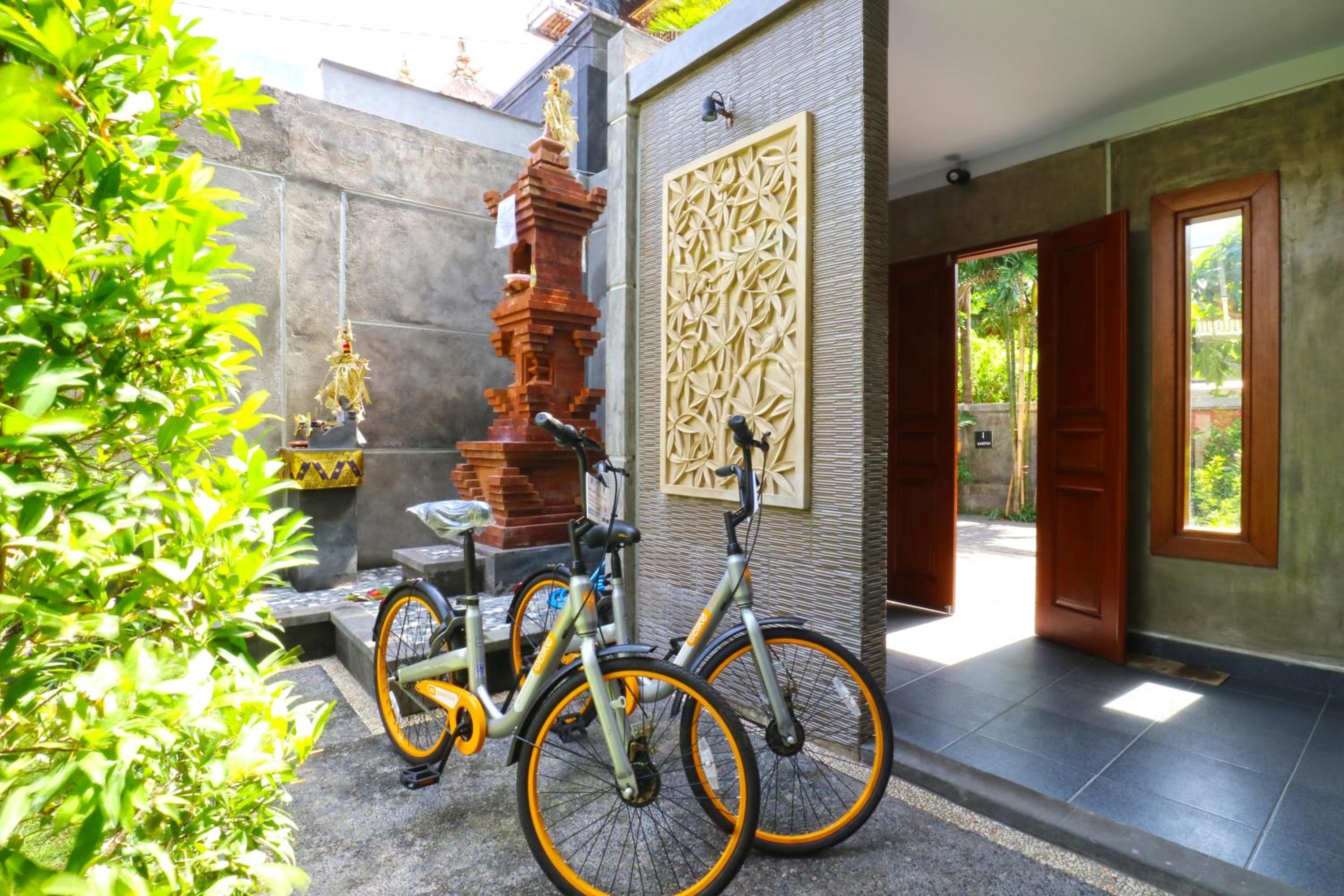 Gempita House Legian Bali