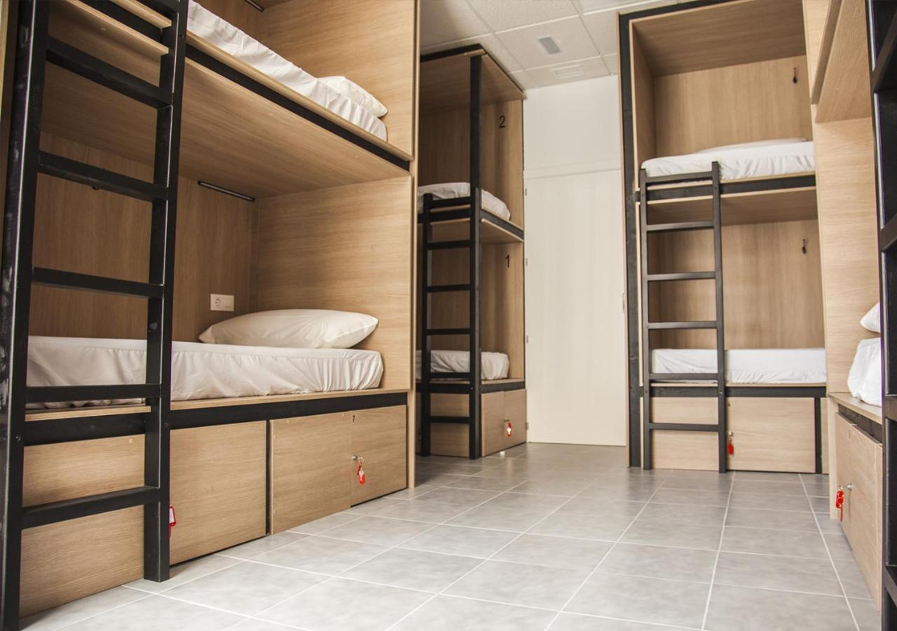 Ohana Tarifa Hostel