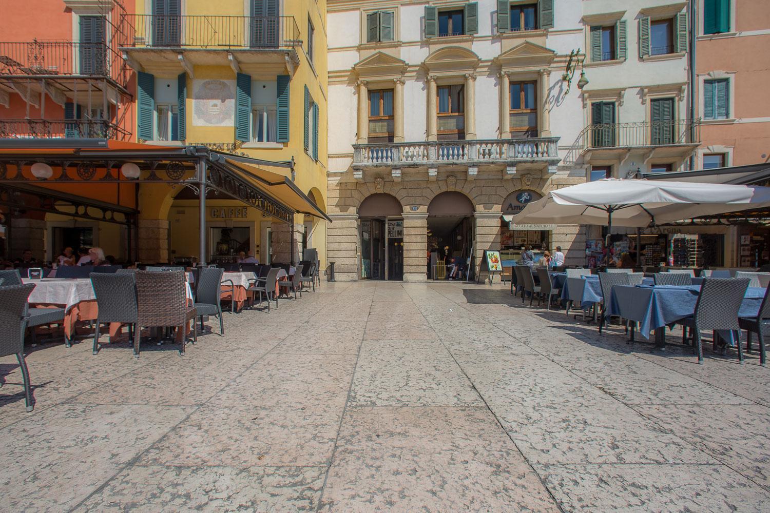 Dimore Verona Opera view 3