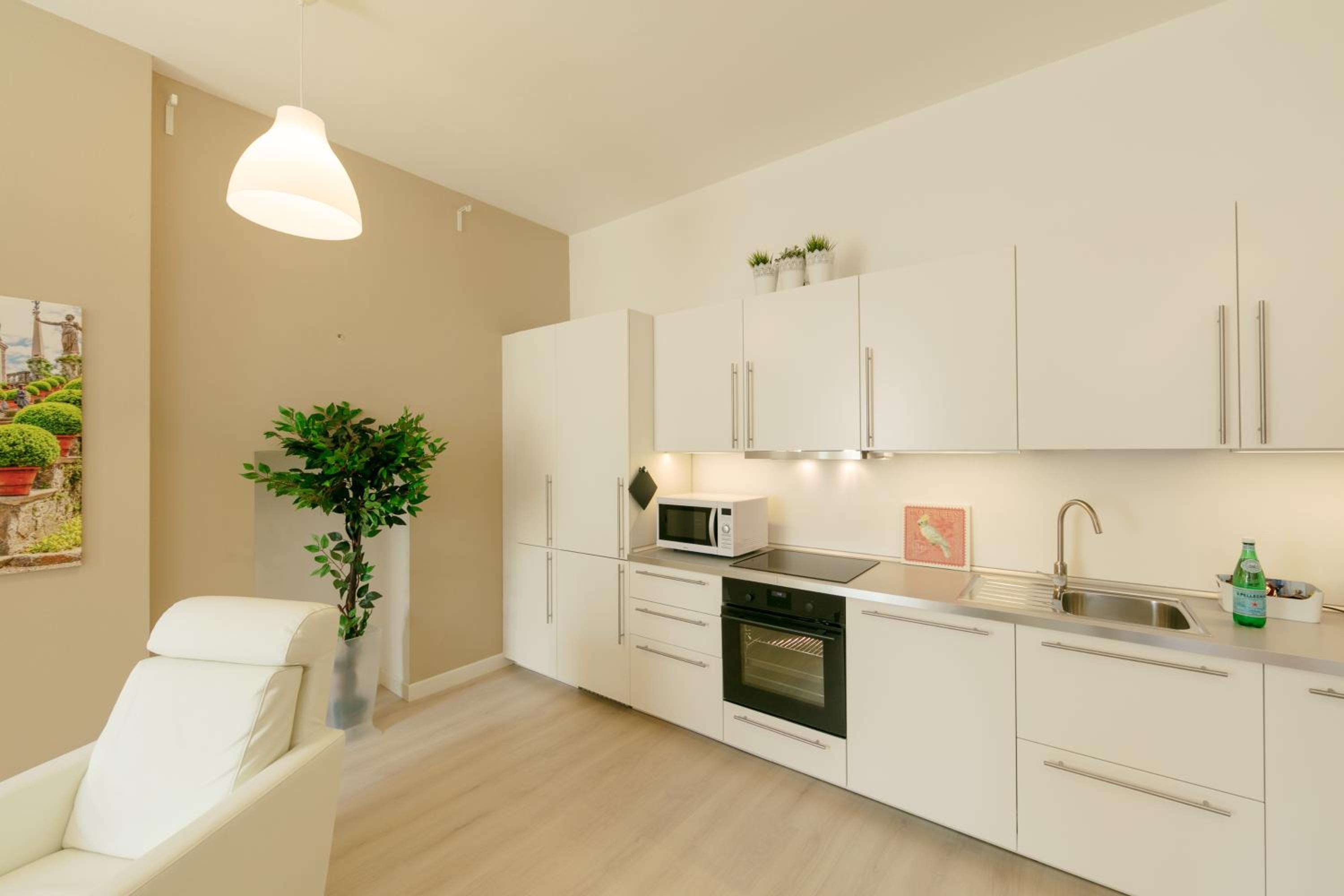 Verbania - Luxury Italy Apartments