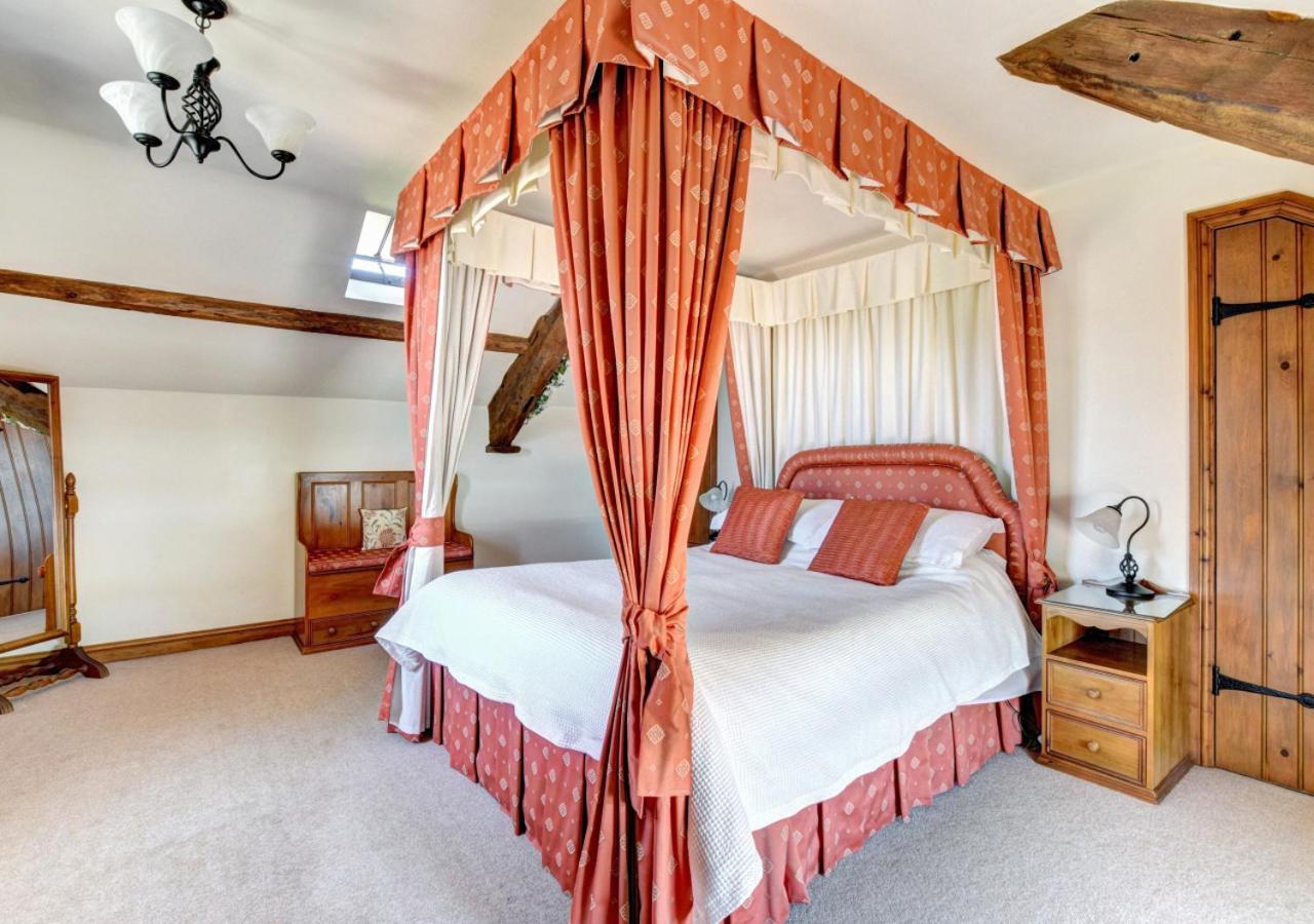 1 Bed in Nantygwreiddyn oc-bow49 view 3