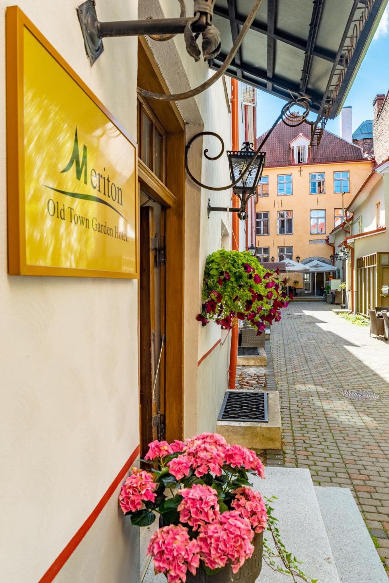 Tallinn Vacations - Meriton Old Town Garden Hotel - Property Image 94