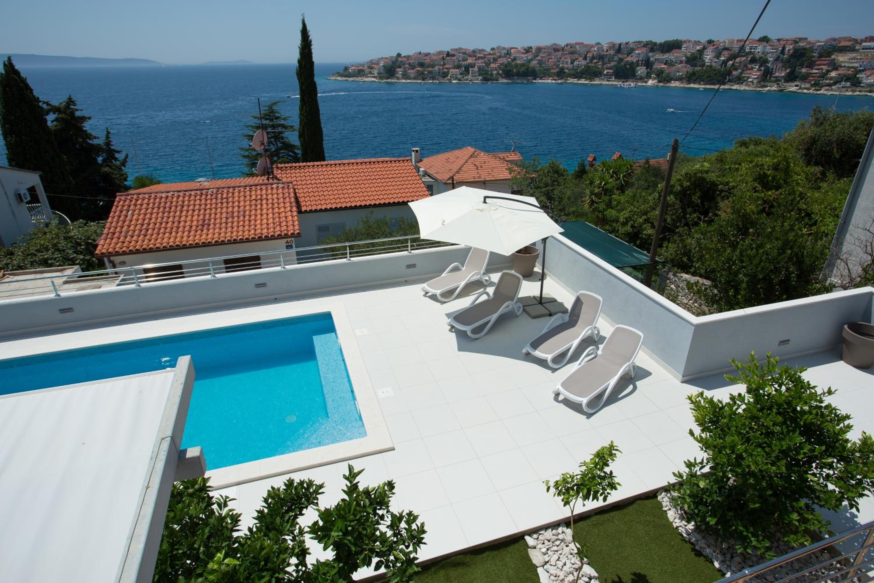 Charming modern house with the new swimming pool - apartment Maya 2 view 4