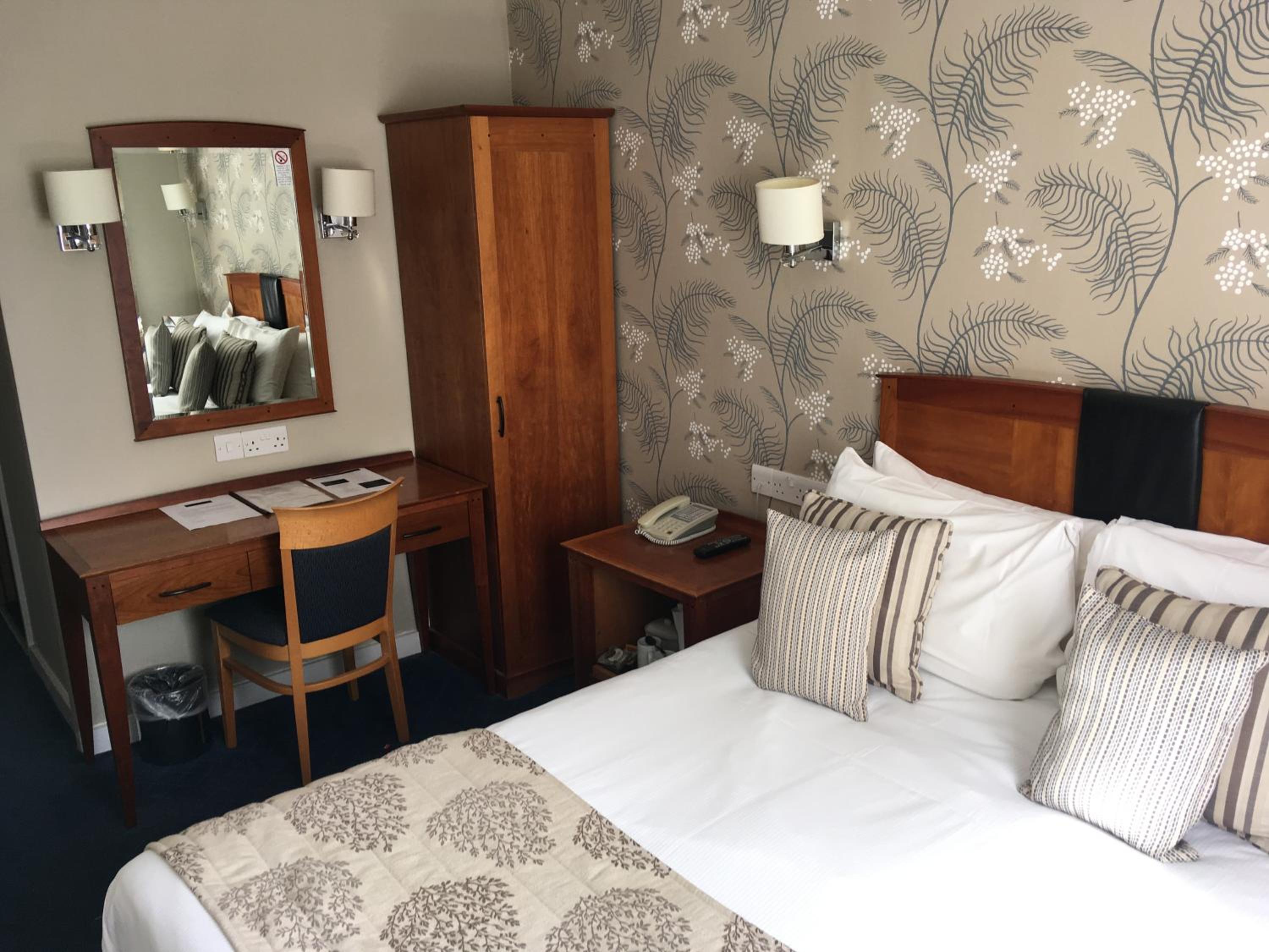 Basingstoke Vacations - Red Lion Hotel - Property Image 17