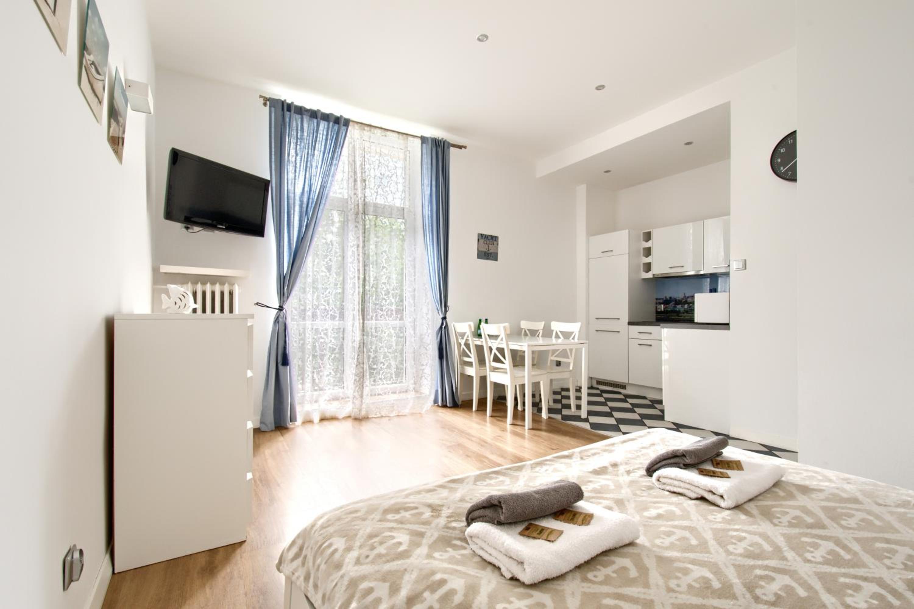 Budgetplus Key Apartaments Pańska view 2