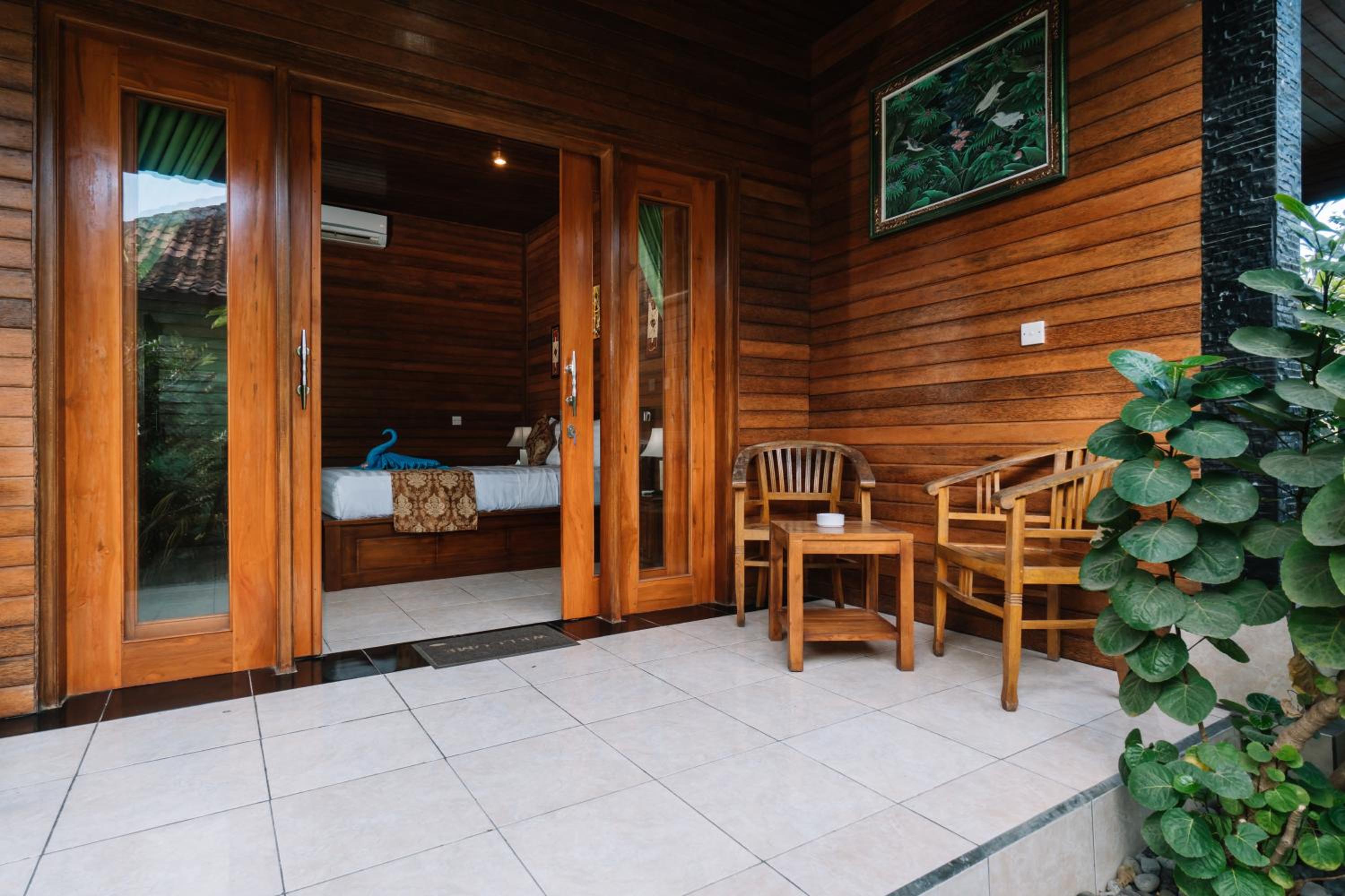 D and B Bungalow's by DeWizZ Management