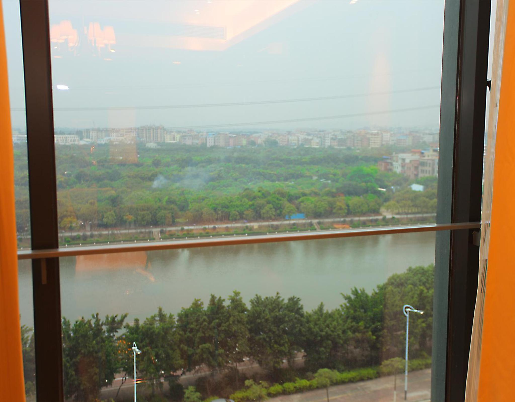 HeeFun Apartment GZ -Poly World Trading Center