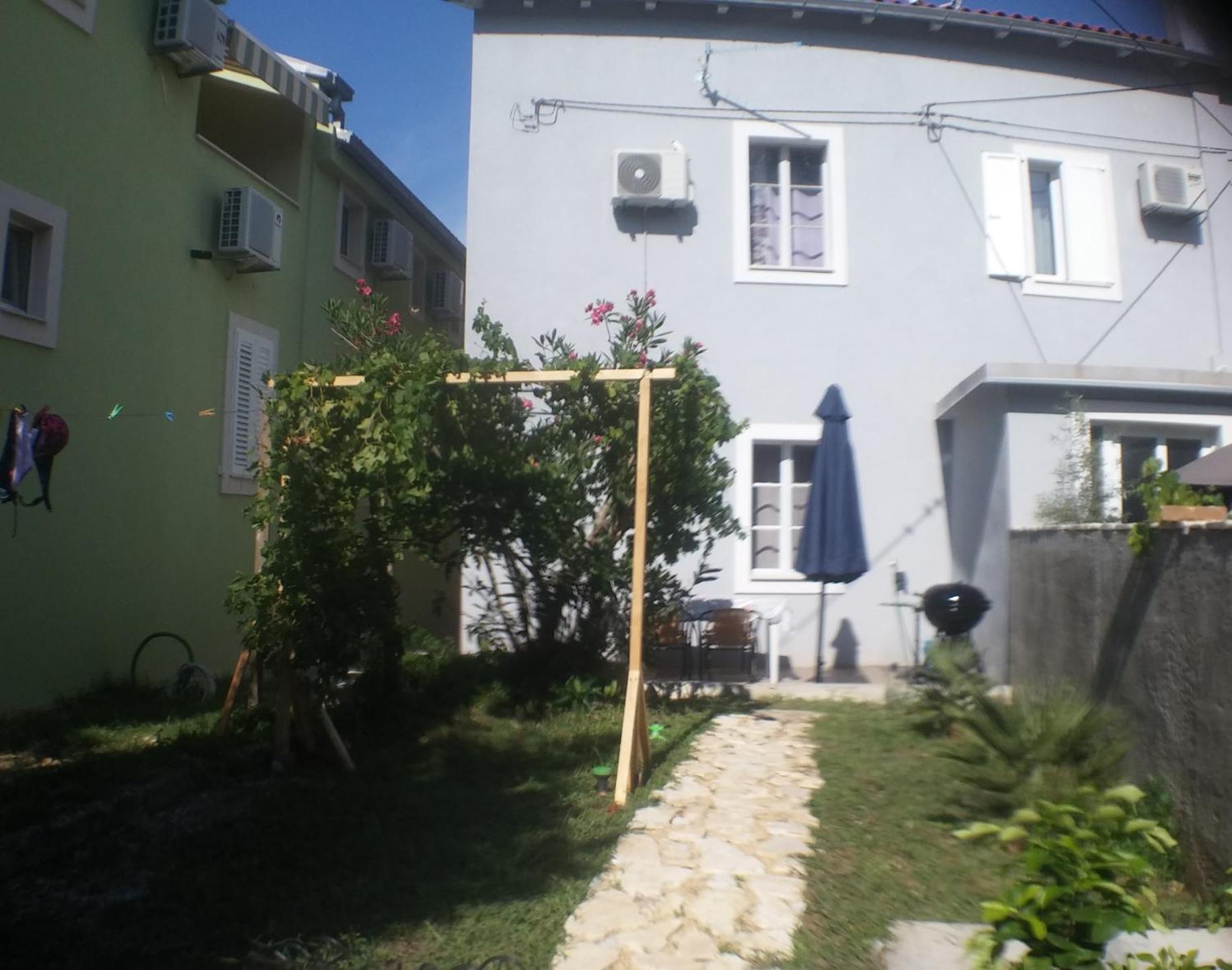 Family House Nerezine