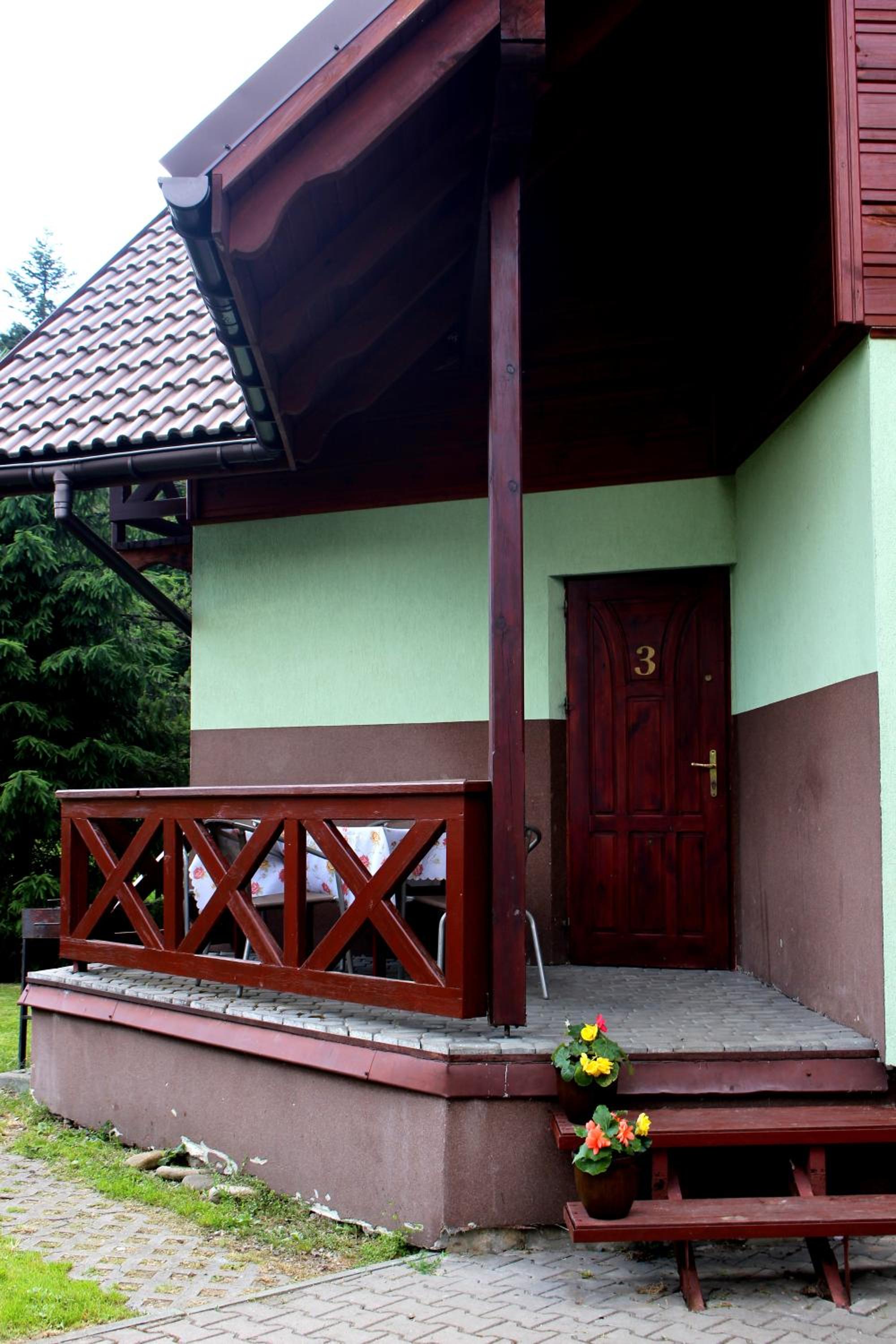 Zawoja Chaty Górskie D3 view 2