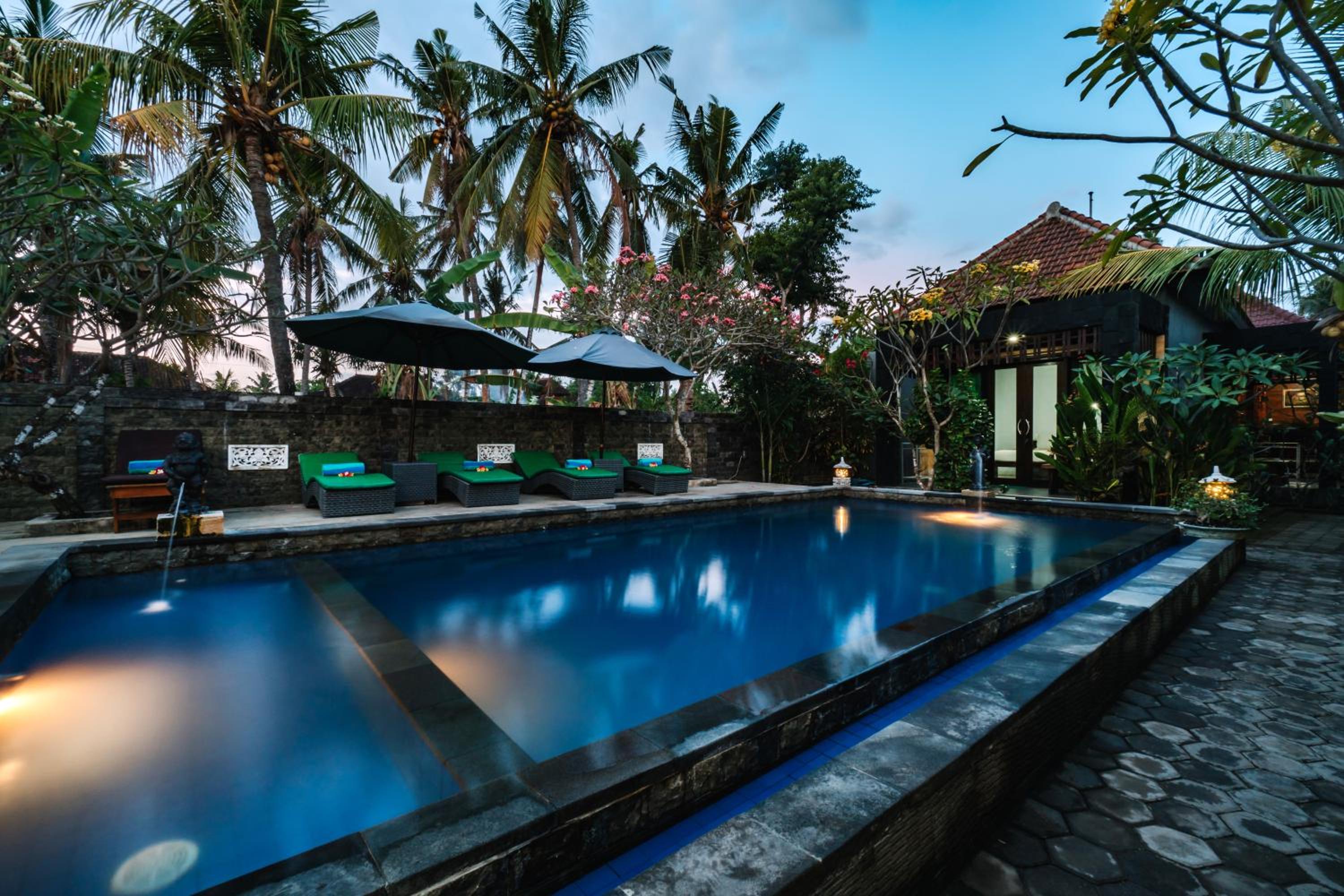 D and B Bungalow's by DeWizZ Management