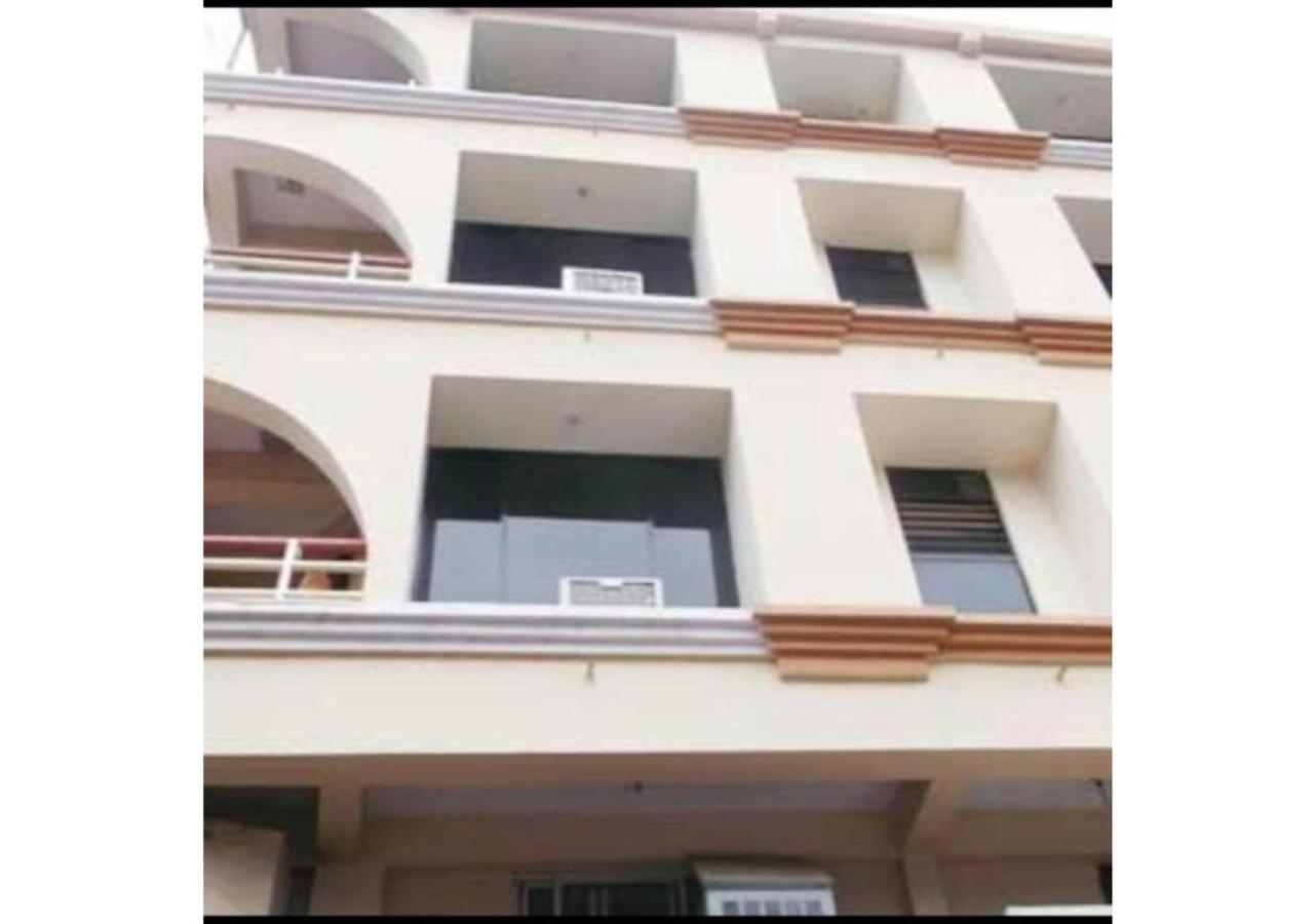 Balcony Rooms Overlooking the Main Market