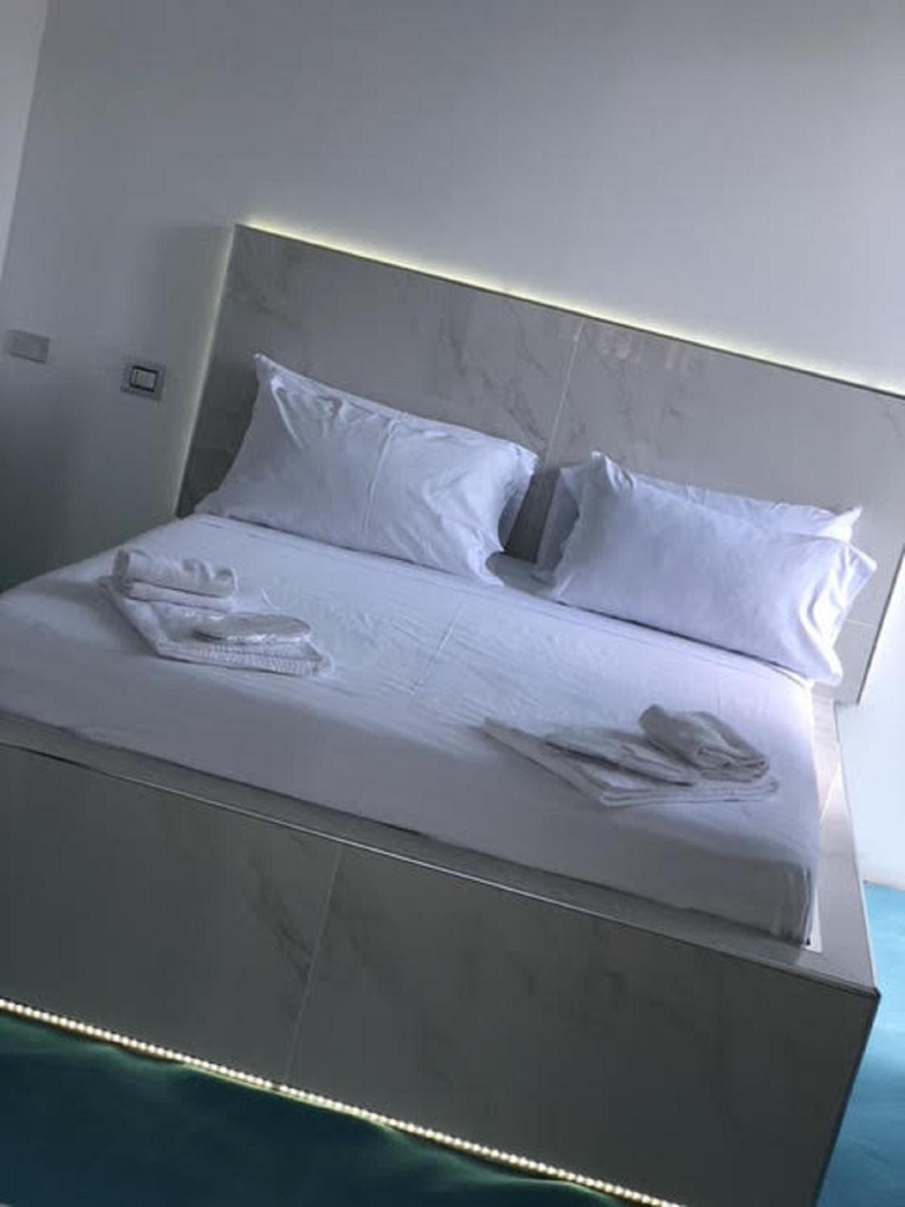 Mayfair Lifestyle Suites by Babylon Stay