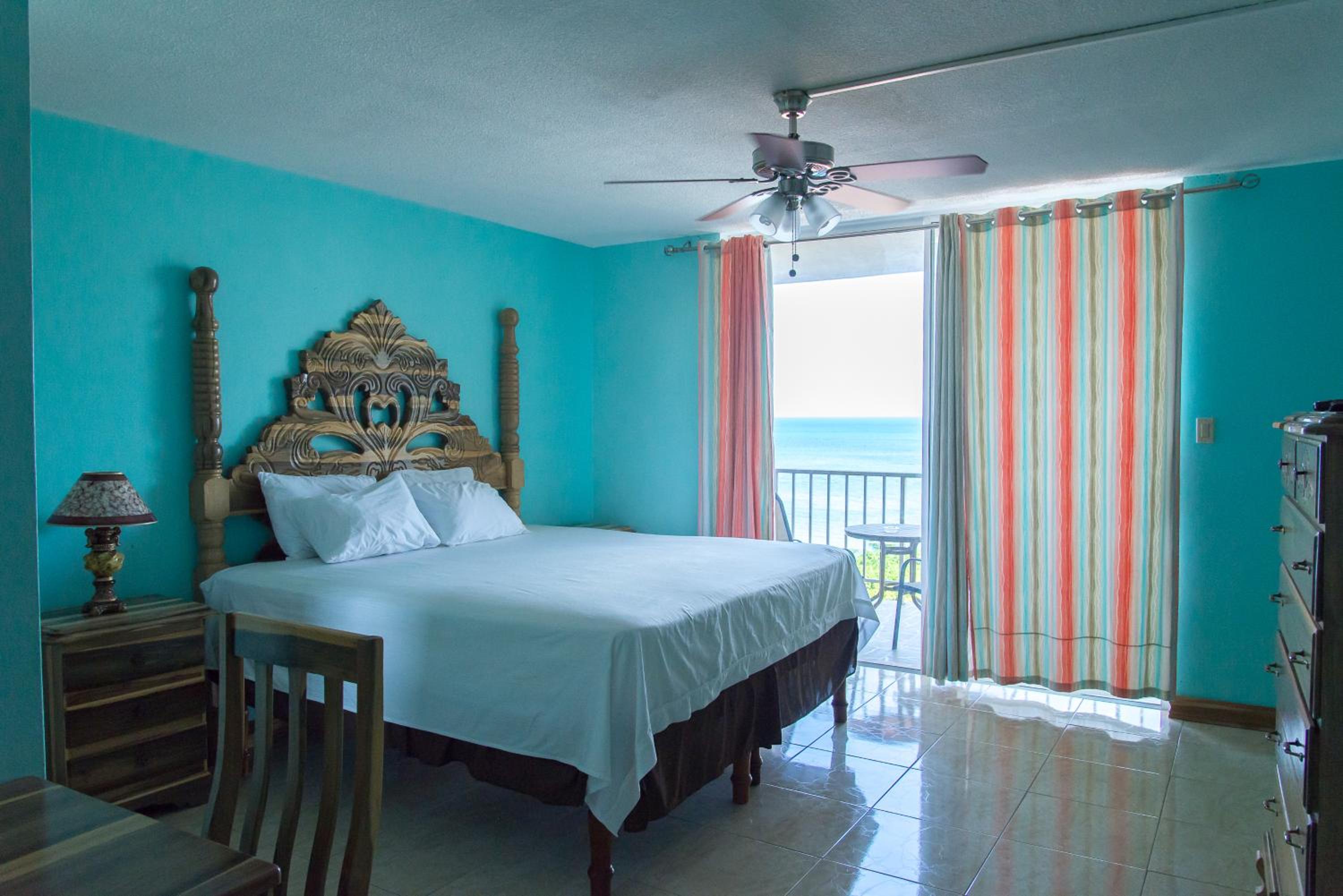 Deluxe Montego Bay Club Studio & Suites