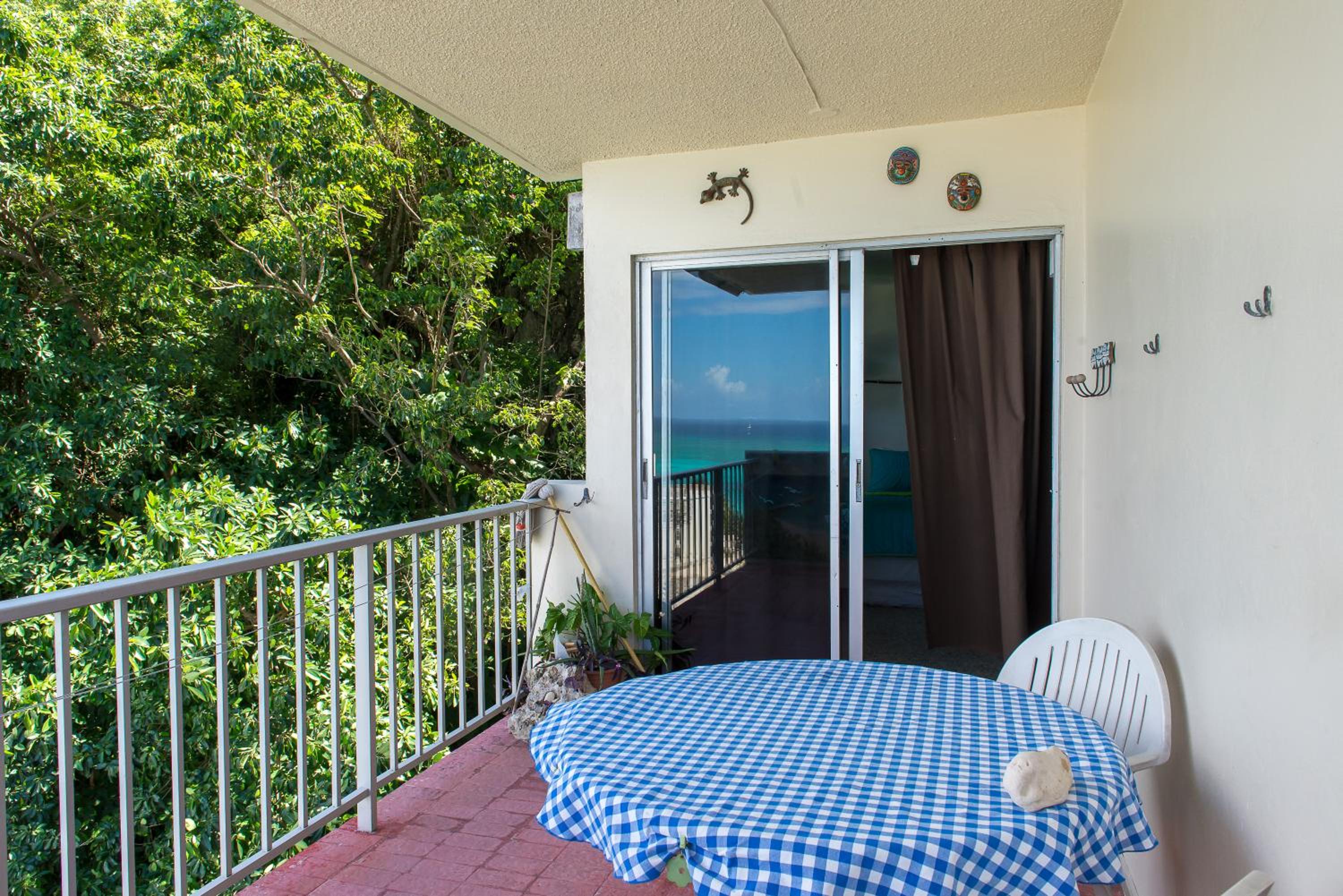 Deluxe Montego Bay Club Studio & Suites