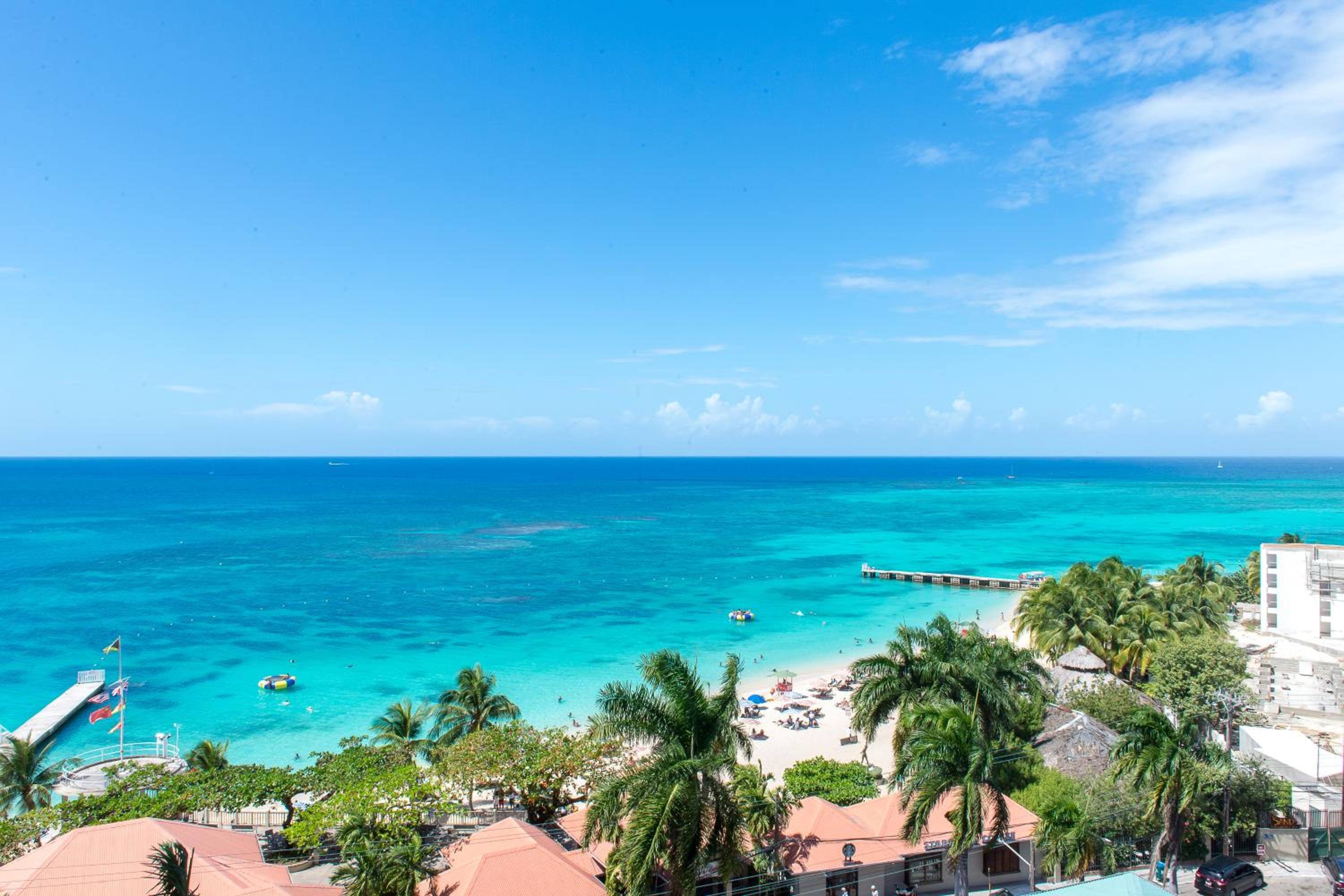Deluxe Montego Bay Club Studio & Suites