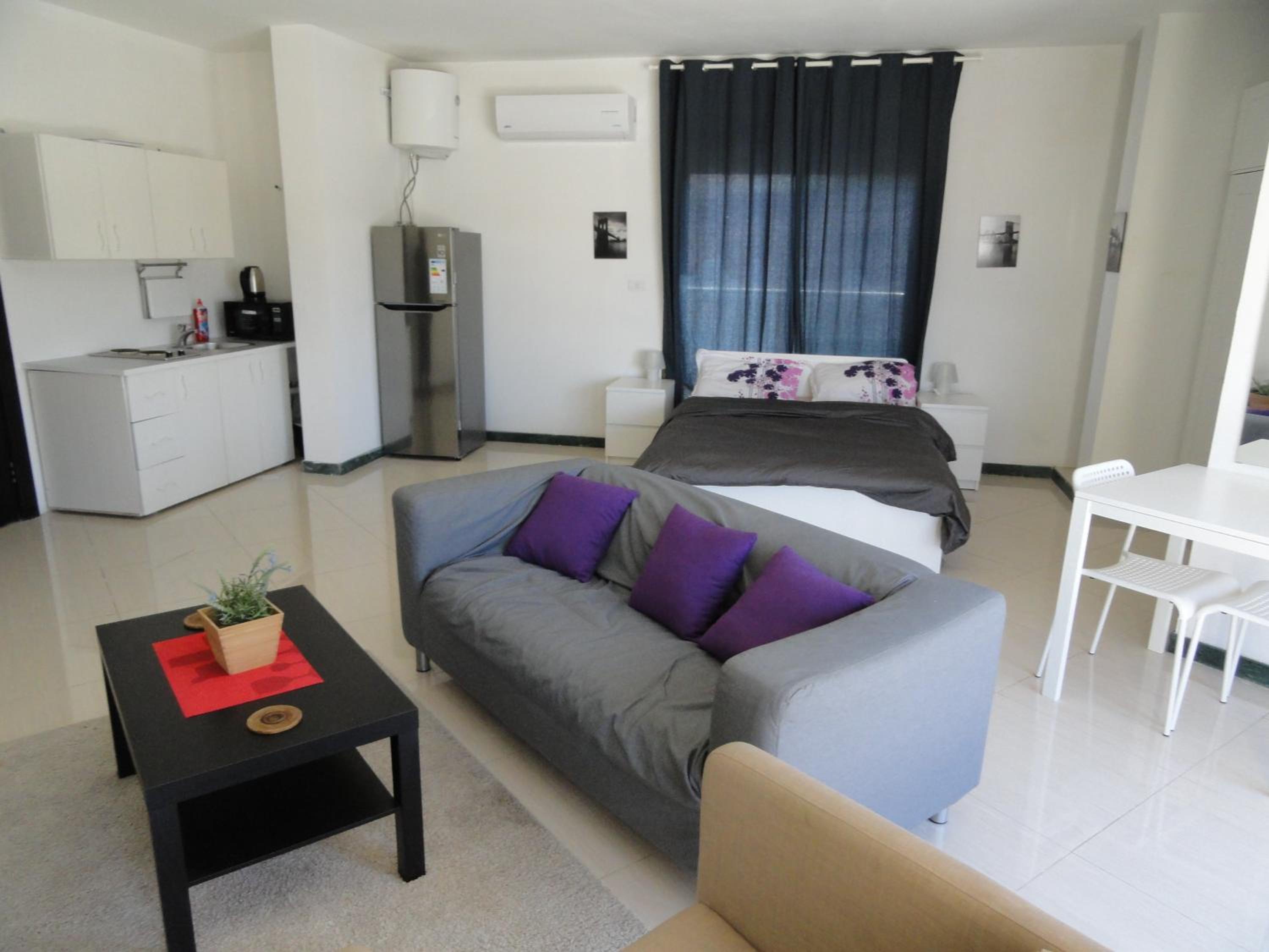 Diyarkom Apartment
