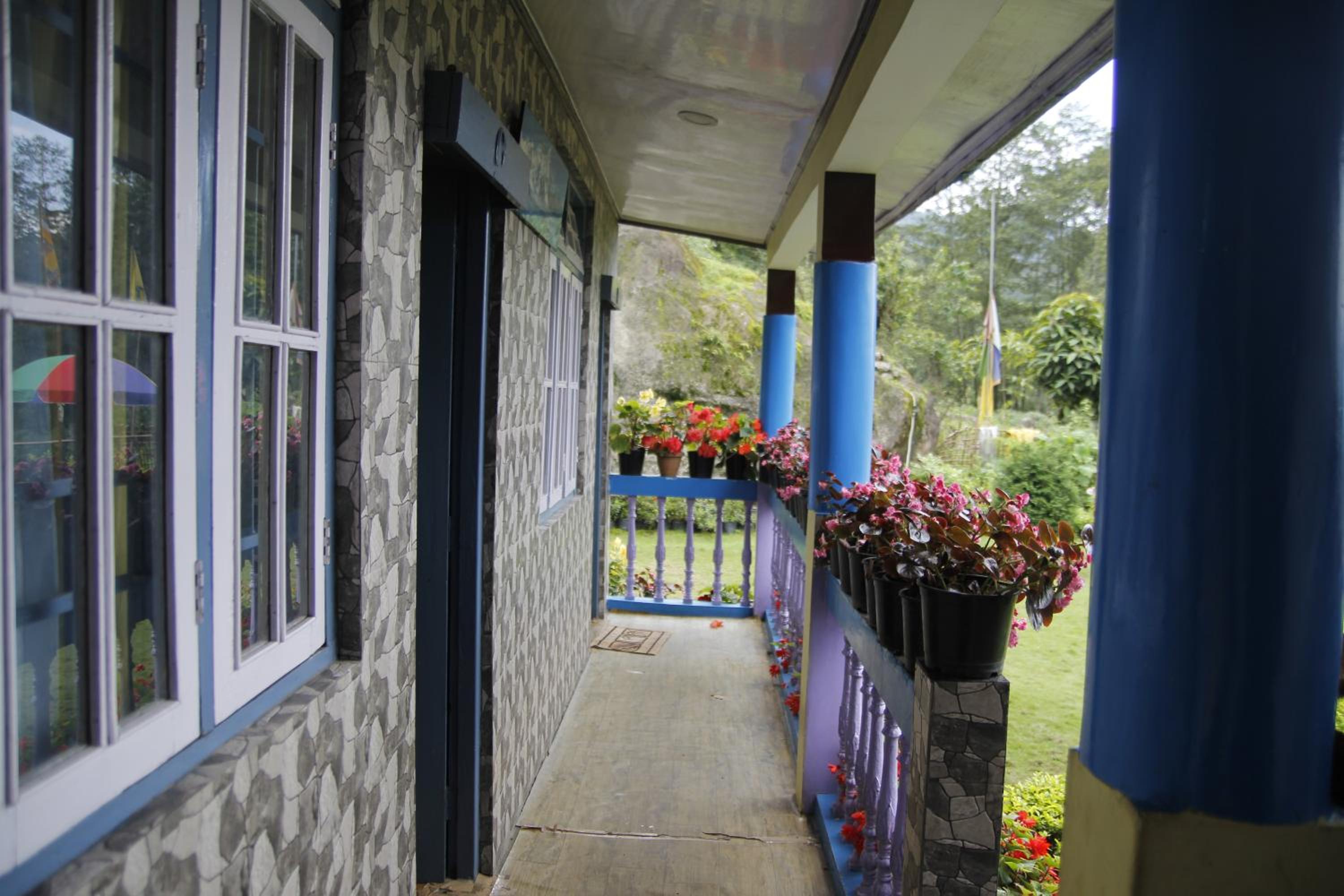 Photo 9
