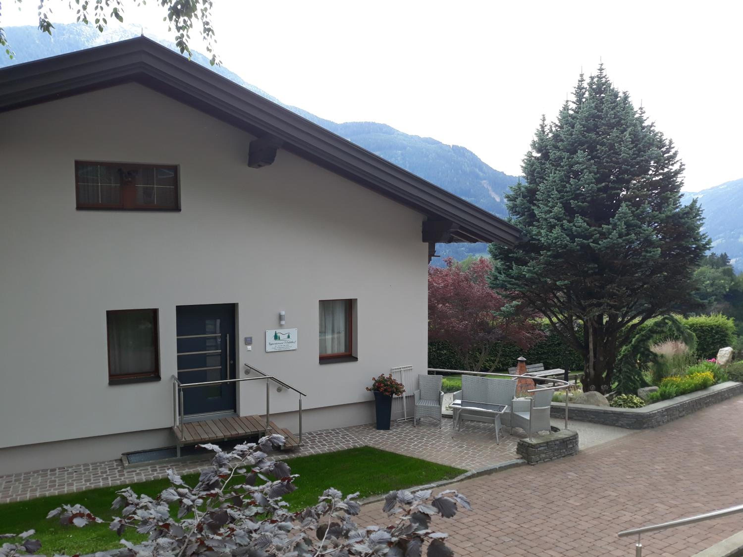 Hotel Appartement Waldhof - Image 1